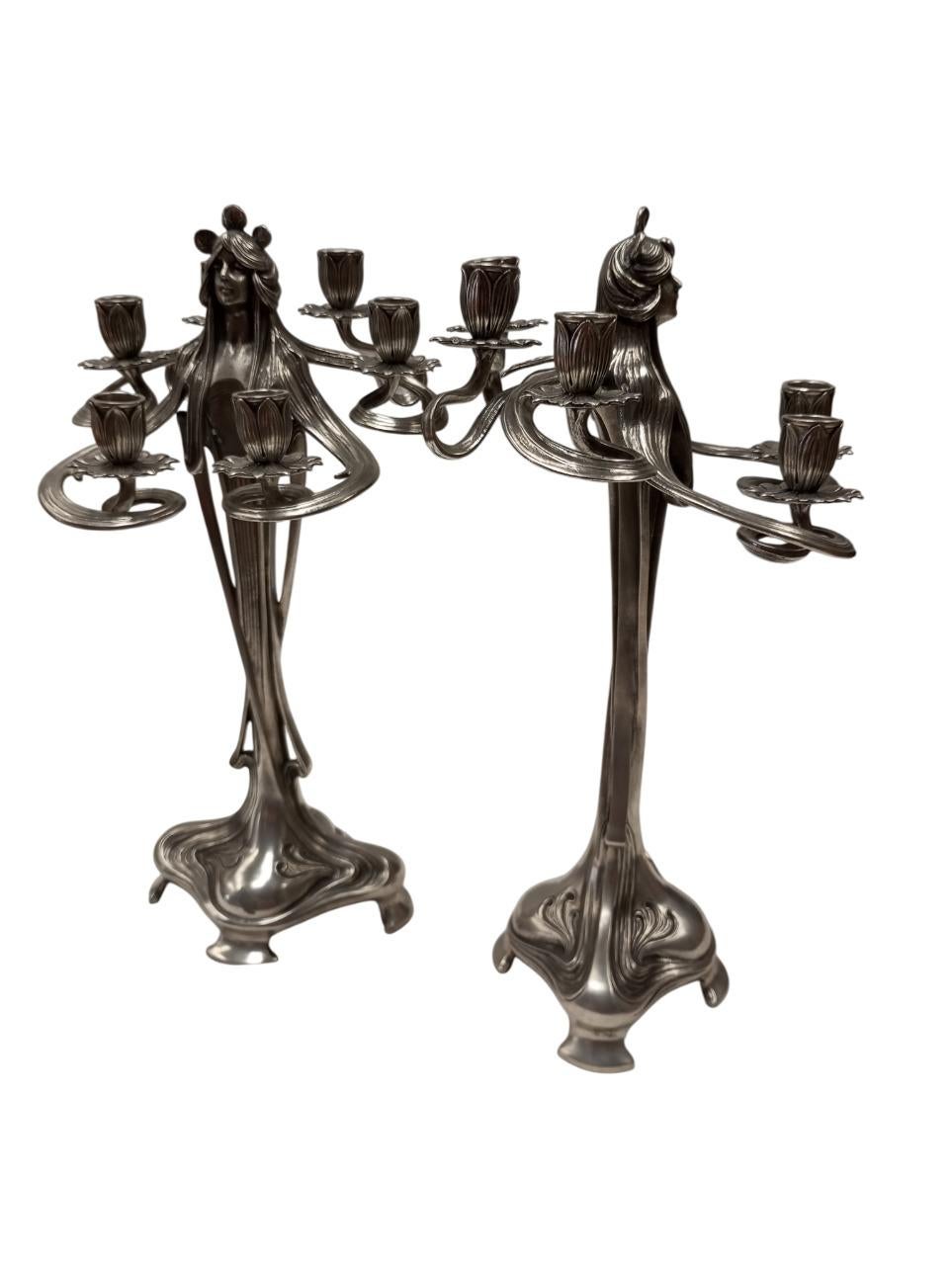 German Coppia di candelabri in peltro argentato, Art Nouveau in vendita