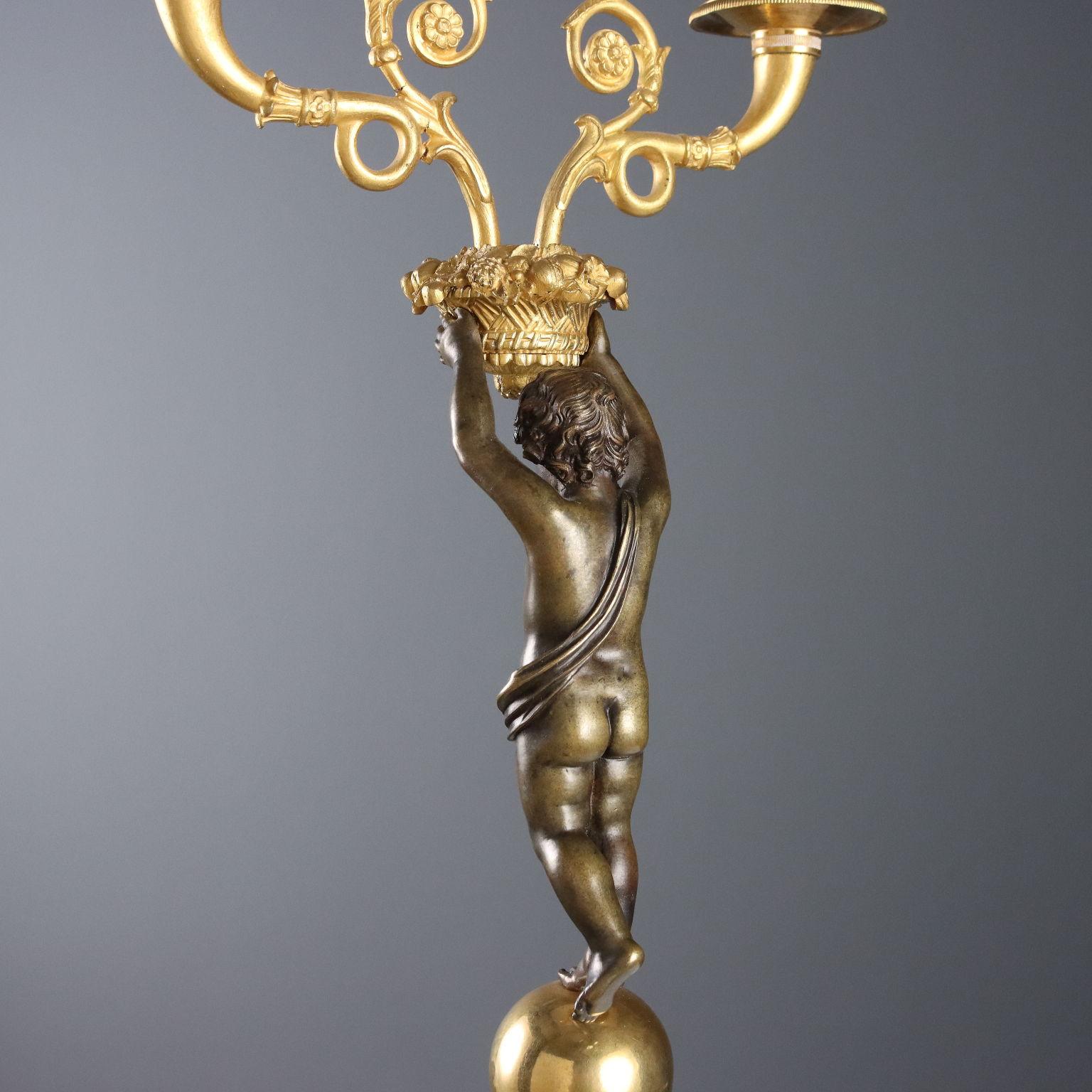 Bronzo Coppia di Candelabri in Stile Napoleone III Italia Metà '900 in vendita
