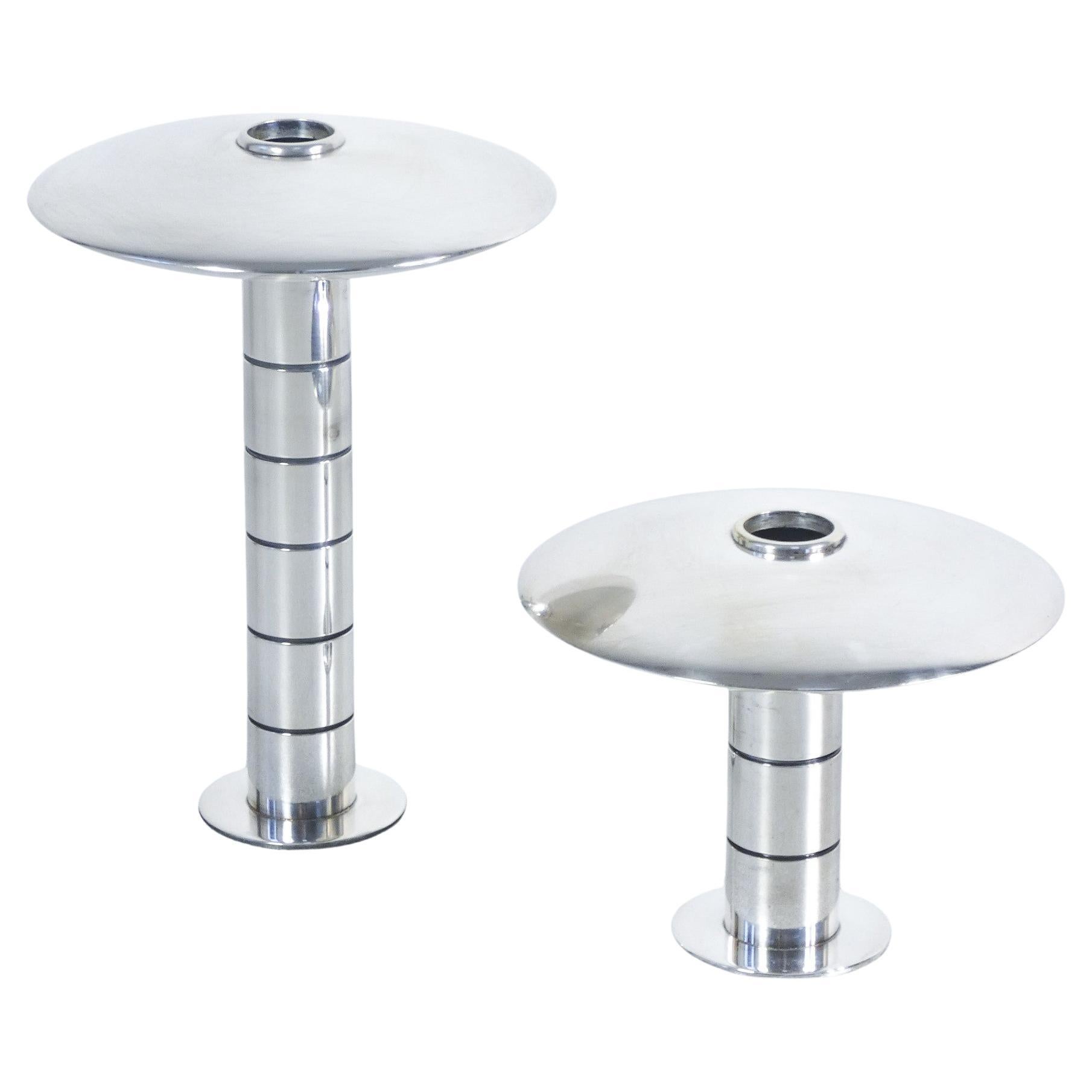 Pair of Lino SABATTINI design candlesticks in silver-plated metal. 70s/80s For Sale