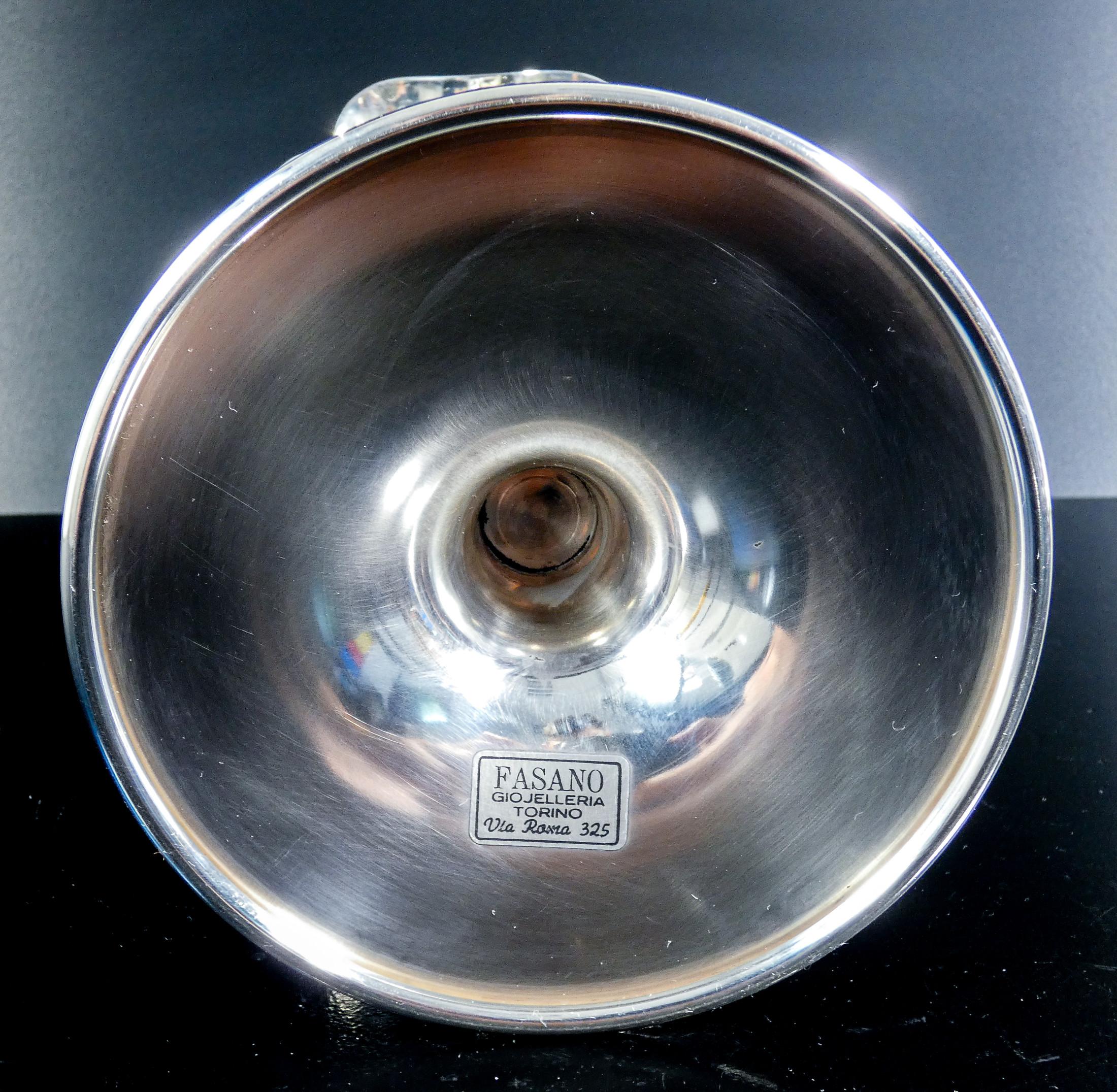 Paire de chandeliers en argent par Giuseppe SILVA. Italie, deuxième siècle en vente 5