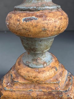 Coppia di Candelieri in Legno Laccato Italia XVIII secolo