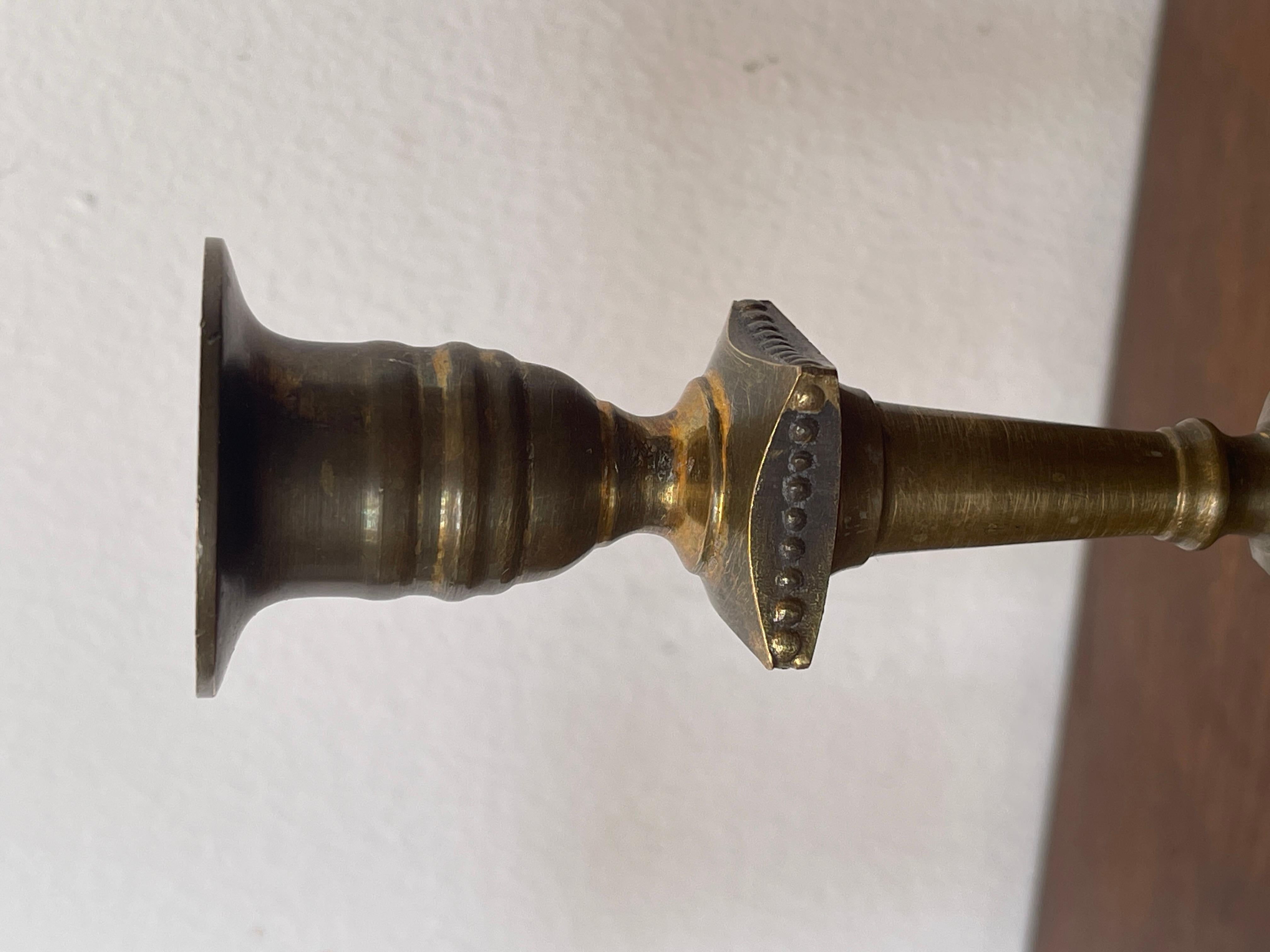 Coppia di candelieri quadrati in bronzo secolo XIX Italian in vendita 1