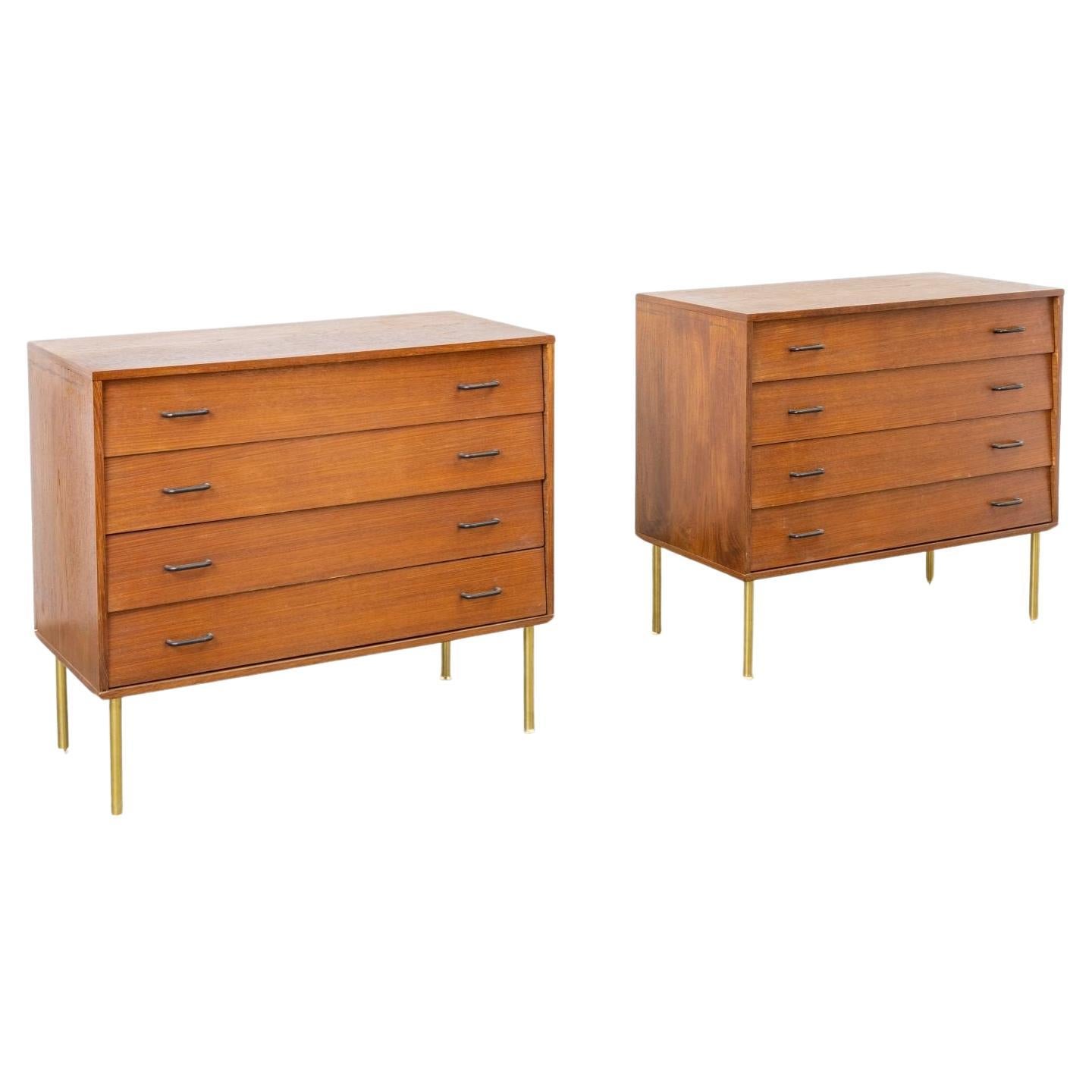Pair of "Gio Ponti" style chest of drawers manufactured by Isa Bergamo, 1950s For Sale