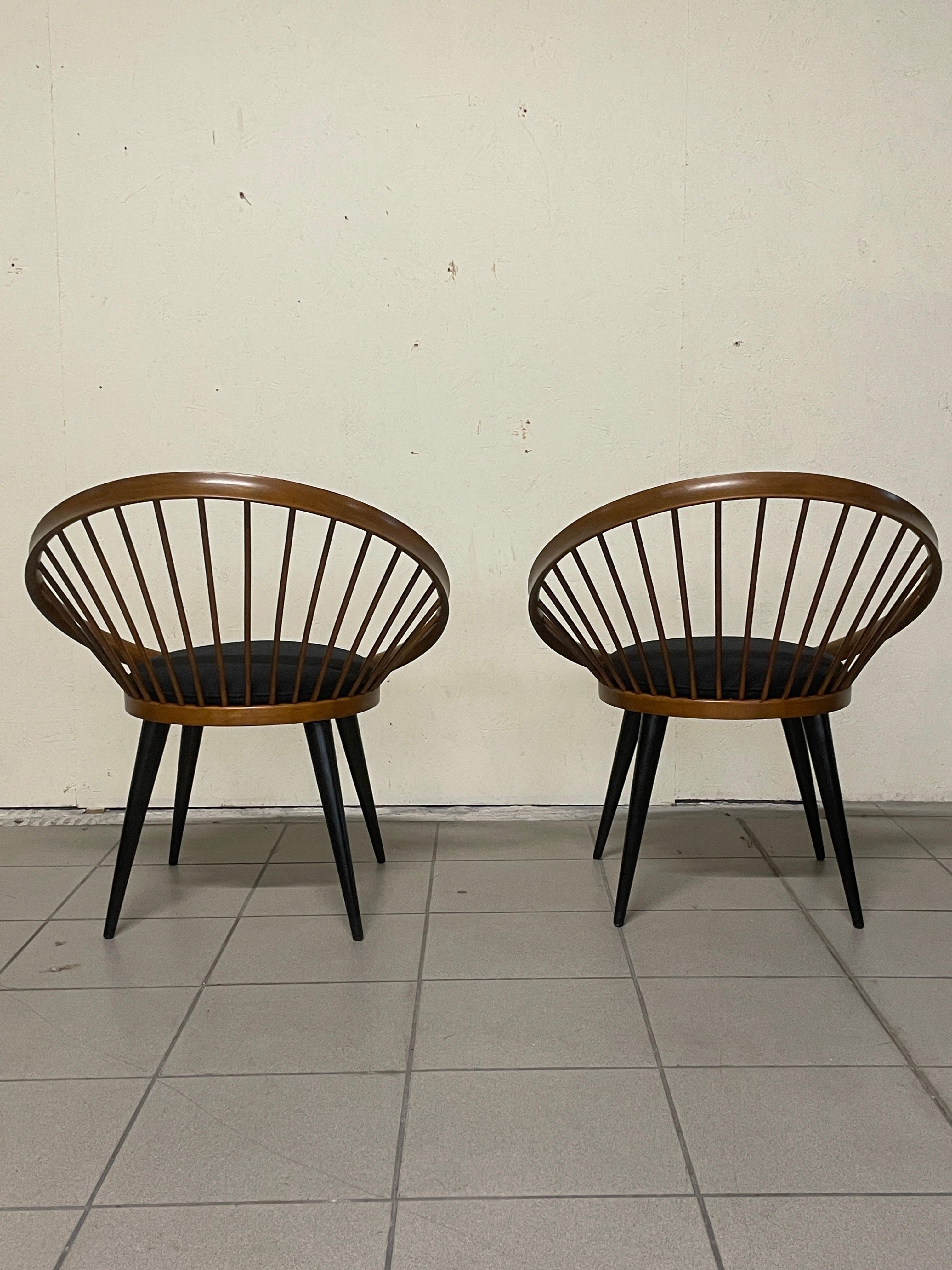 Paire de chaises circulaires d'Yngve Ekstrom, années 1960 en vente 4