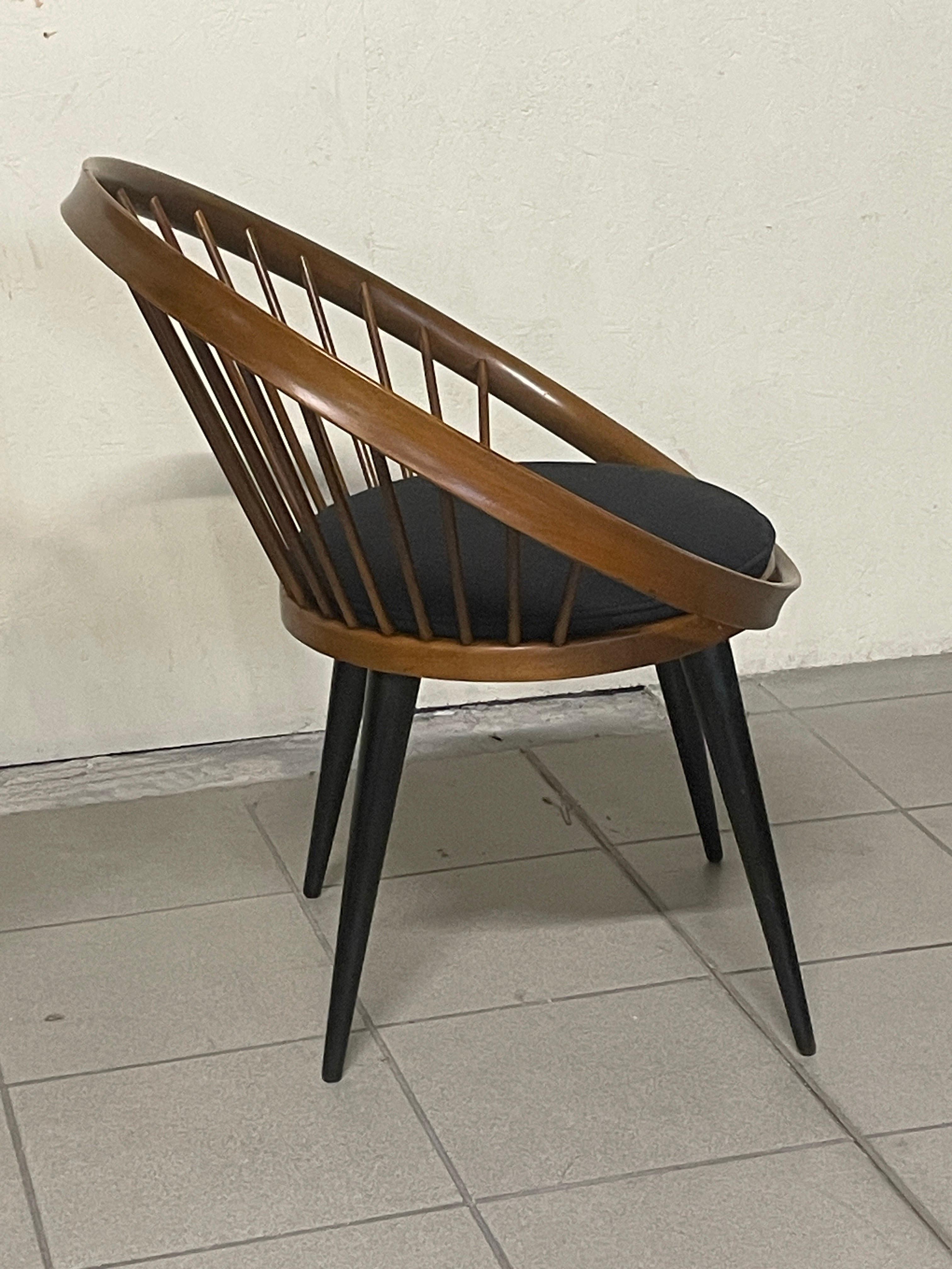 Paire de chaises circulaires d'Yngve Ekstrom, années 1960 en vente 7