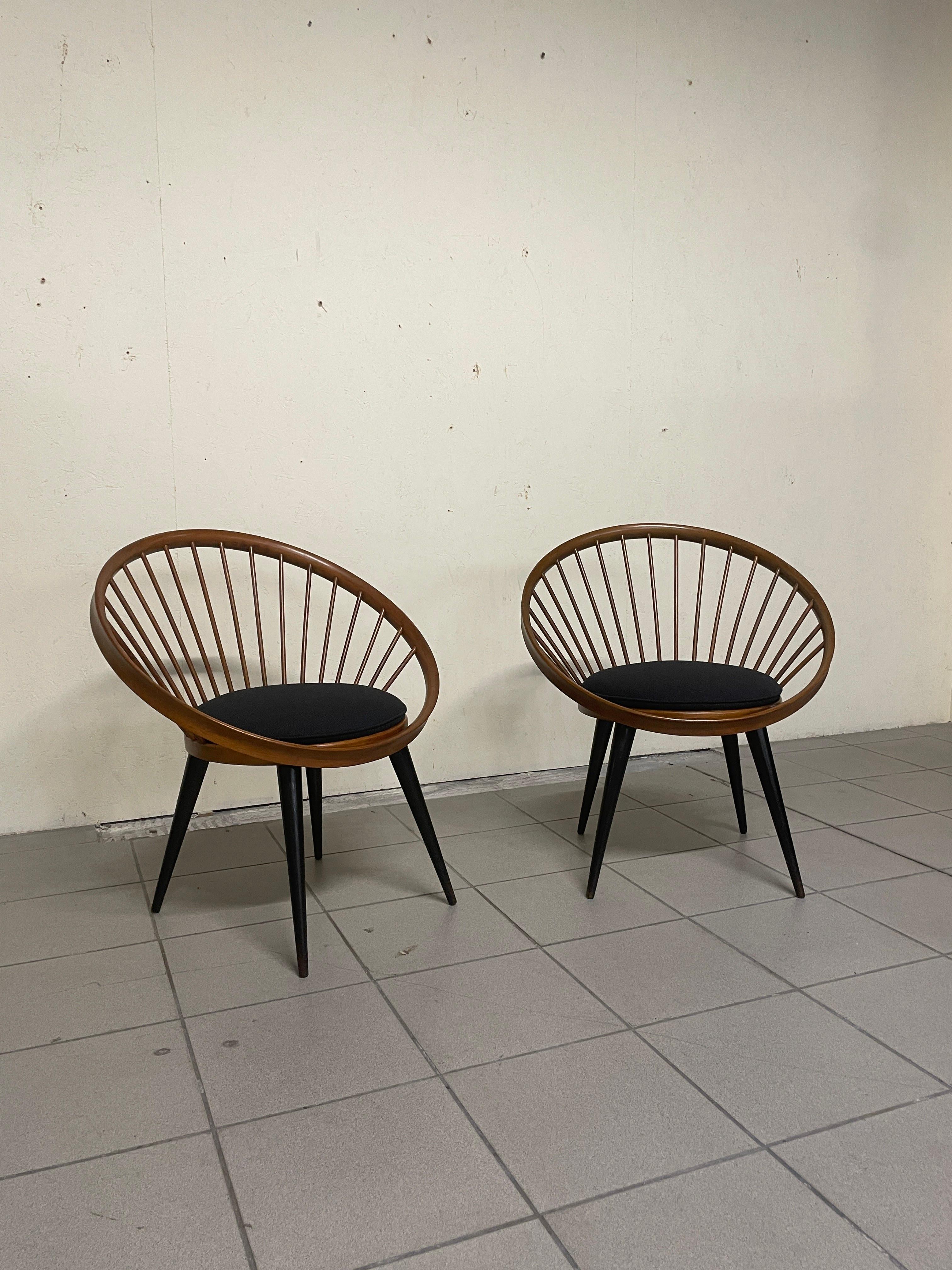 Paire de chaises circulaires d'Yngve Ekstrom, années 1960 Excellent état - En vente à SAN PIETRO MOSEZZO, NO