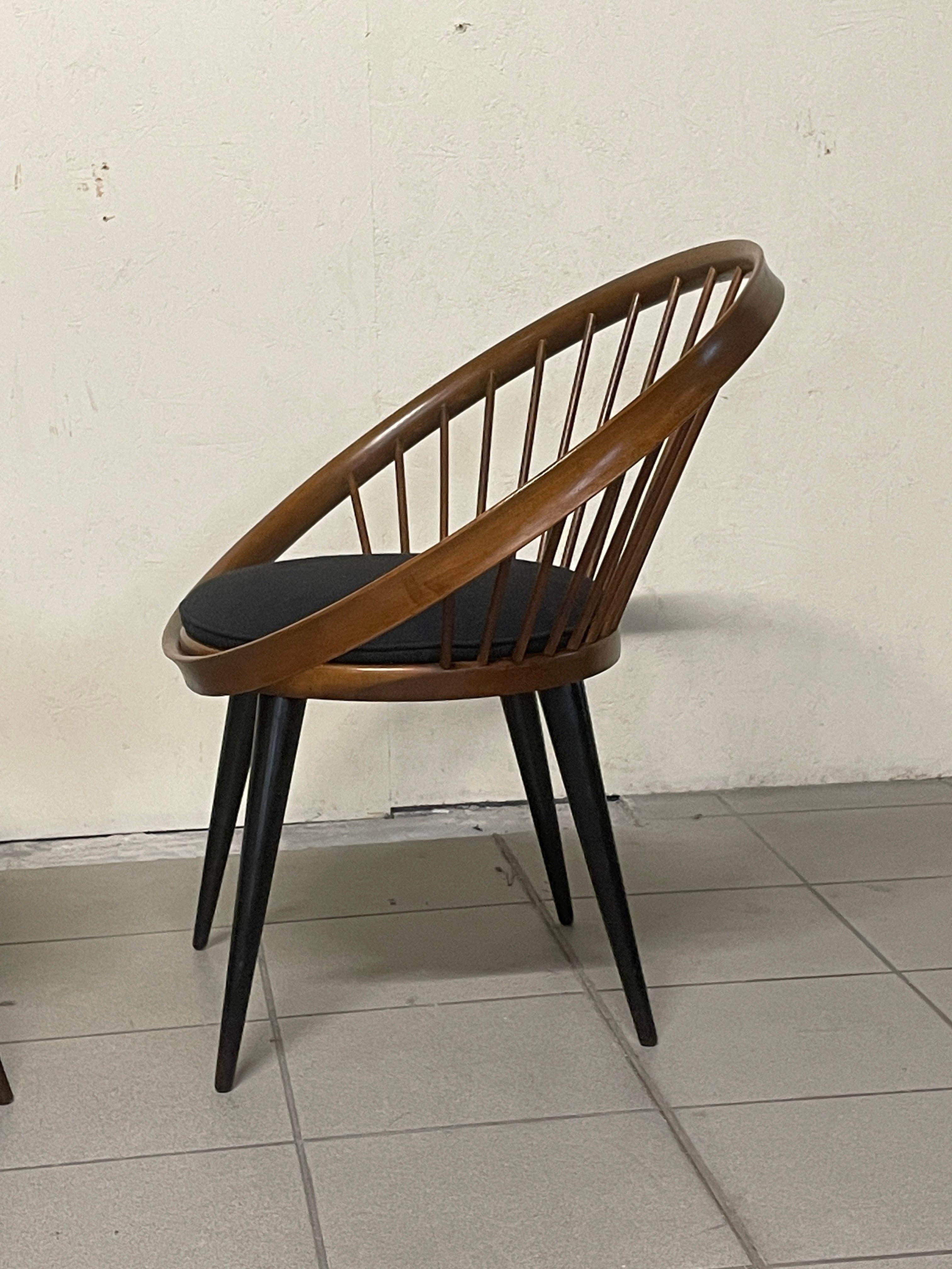 Paire de chaises circulaires d'Yngve Ekstrom, années 1960 en vente 1