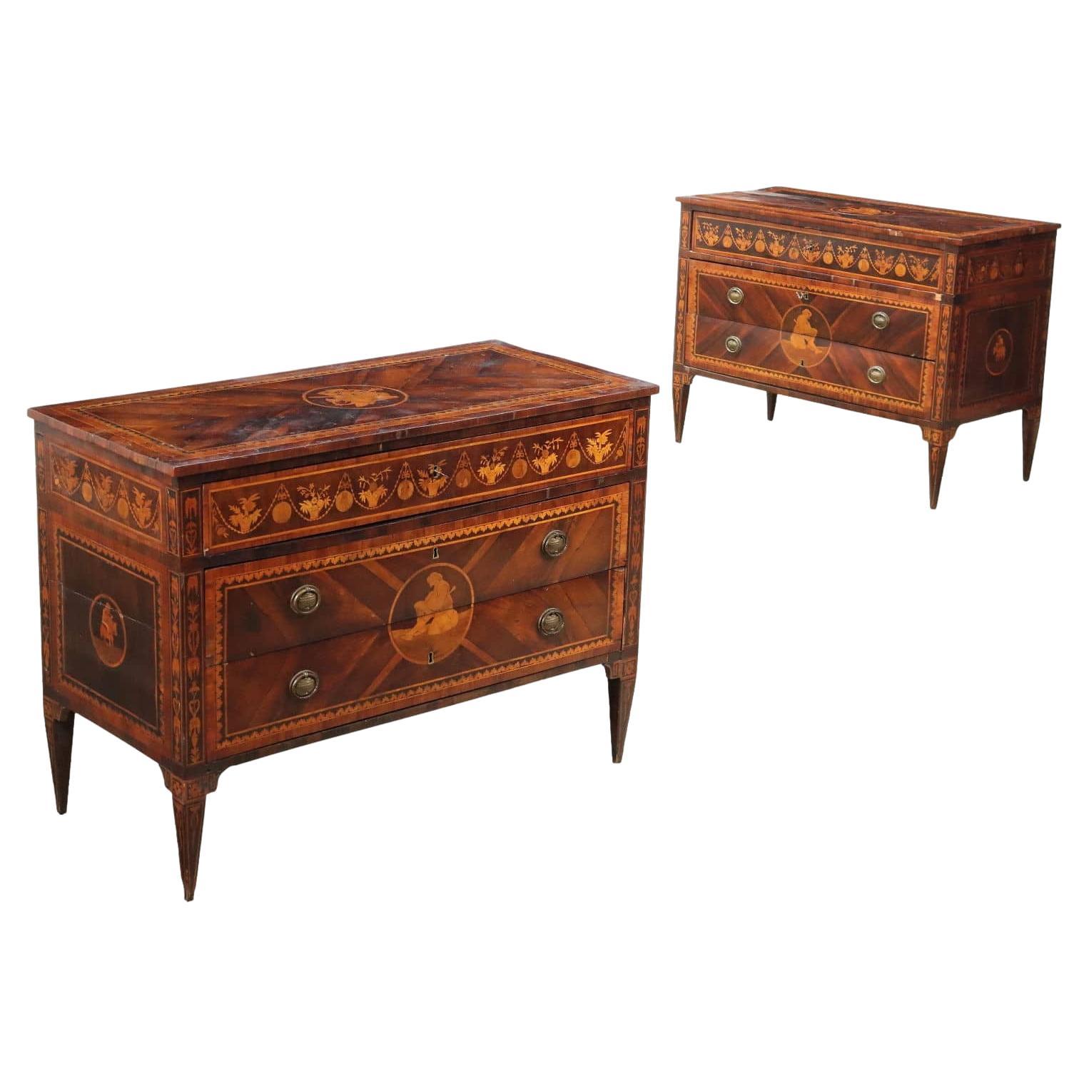 Coppia di Comò Neoclassici Lombardi Italia Ultimo Quarto XVIII Secolo