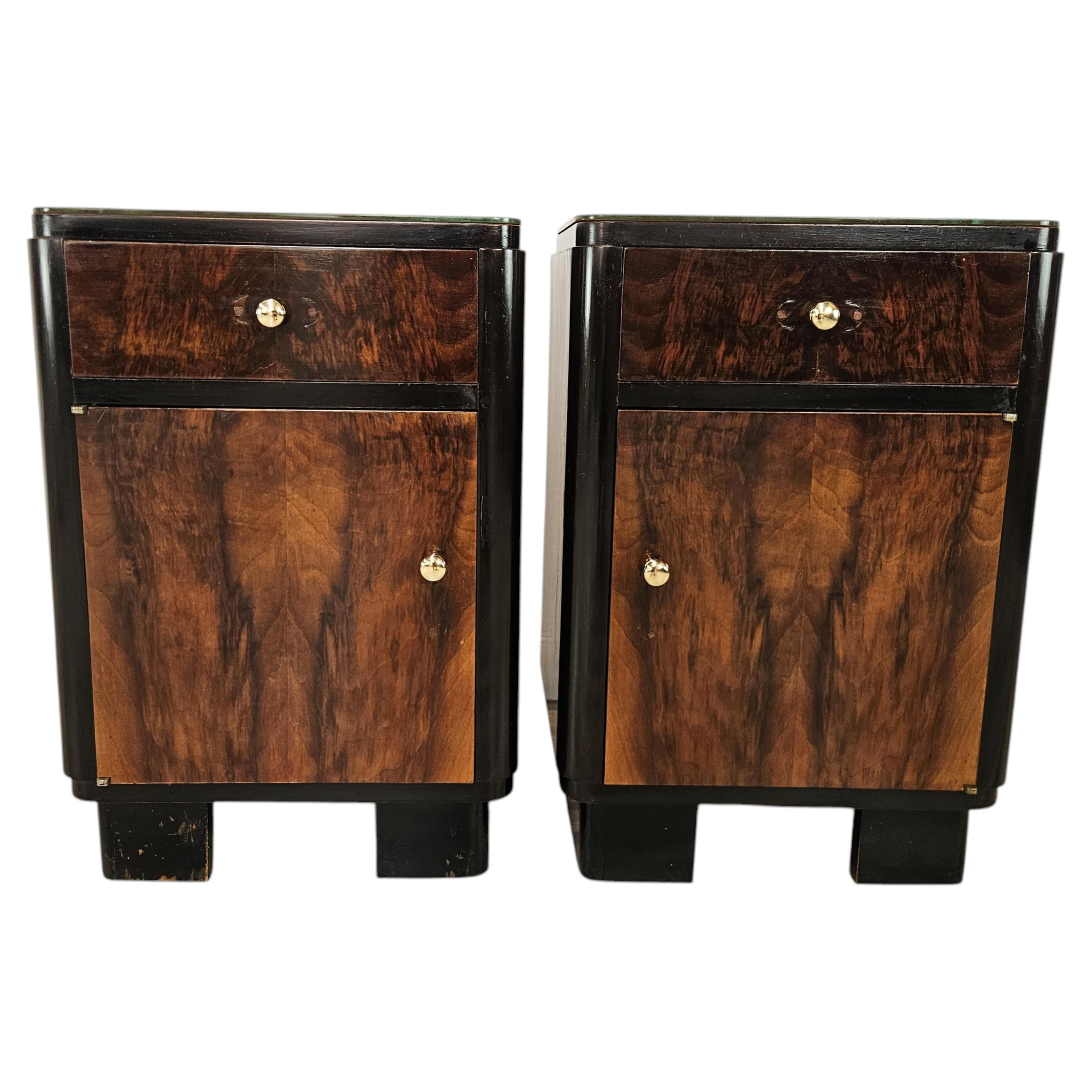 1940s Italian Art Deco Nightstands, Walnut Burl with Glass Top
