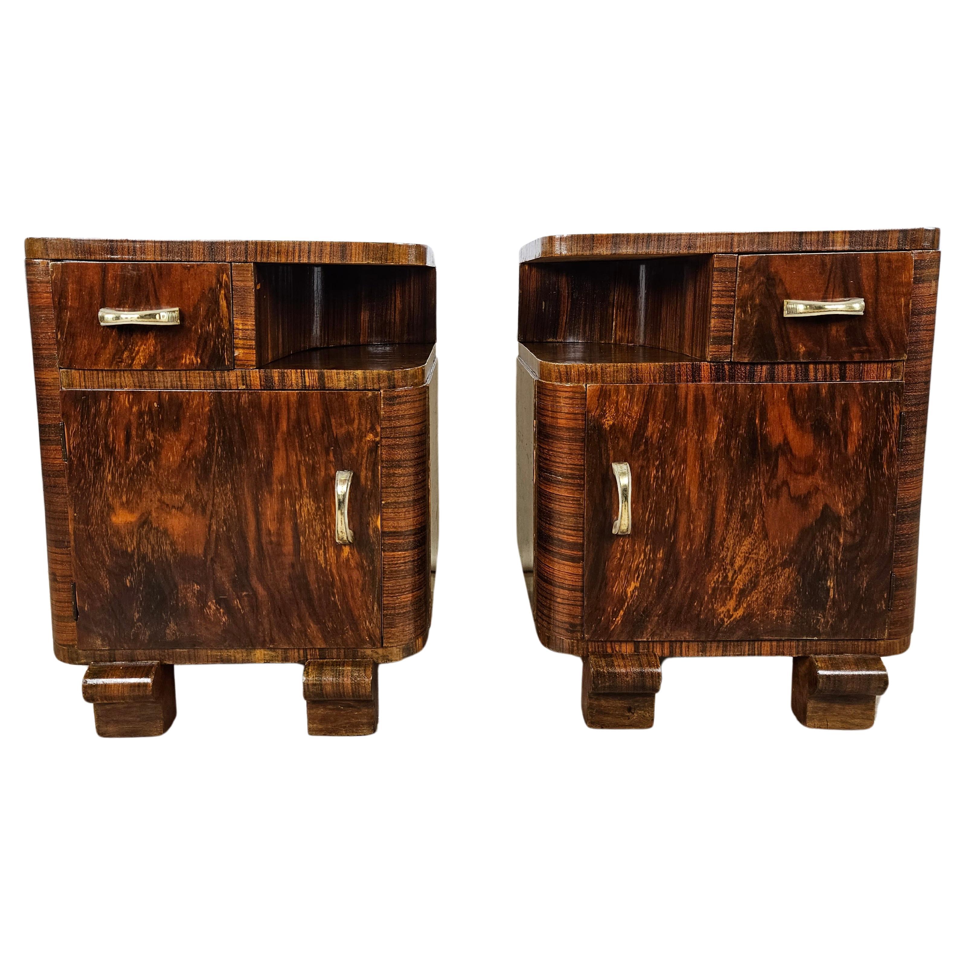 Pair of Art Deco bedside tables in briarwood For Sale at 1stDibs