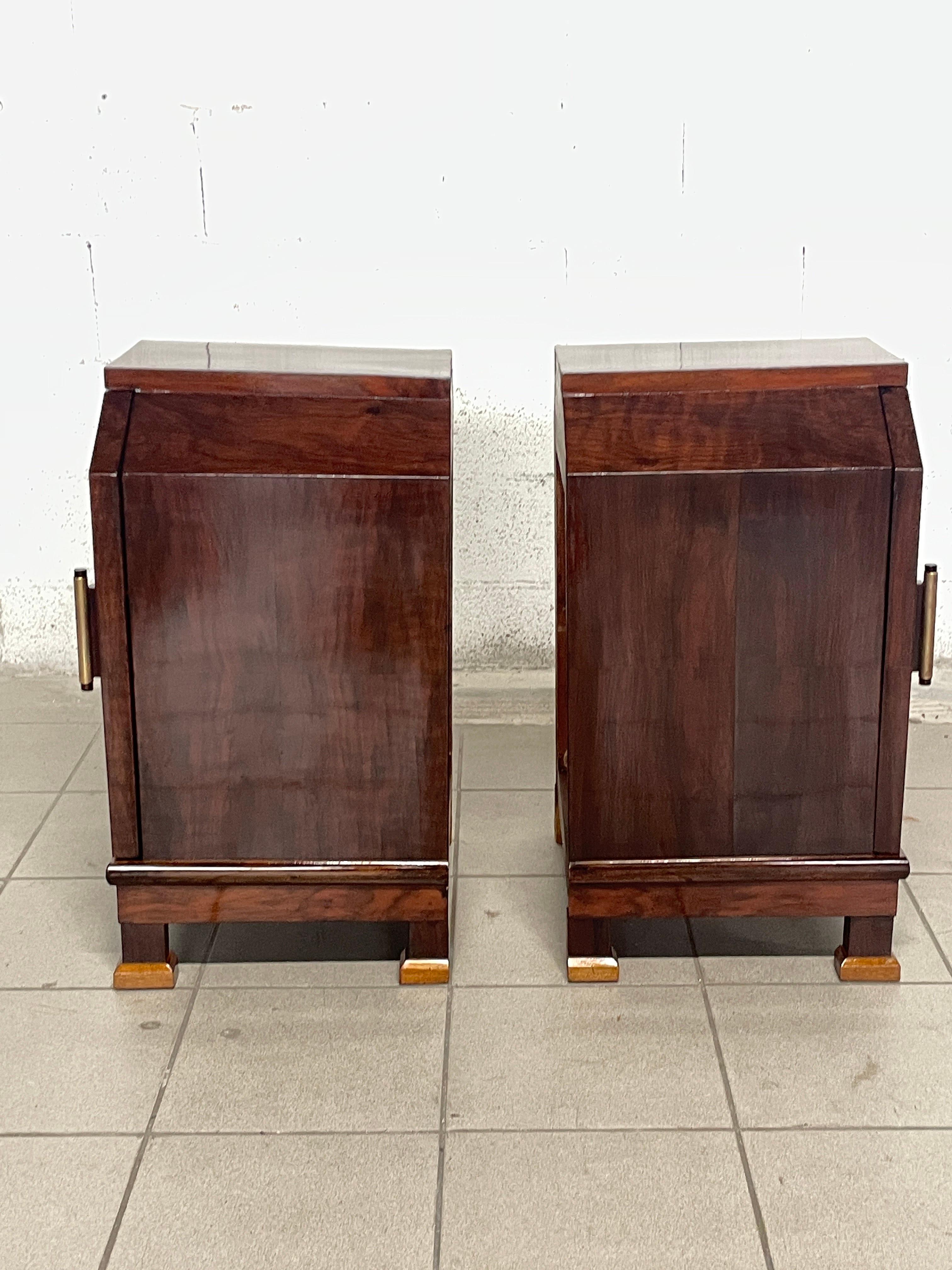 Pair of deco bedside tables, 1930s For Sale 4