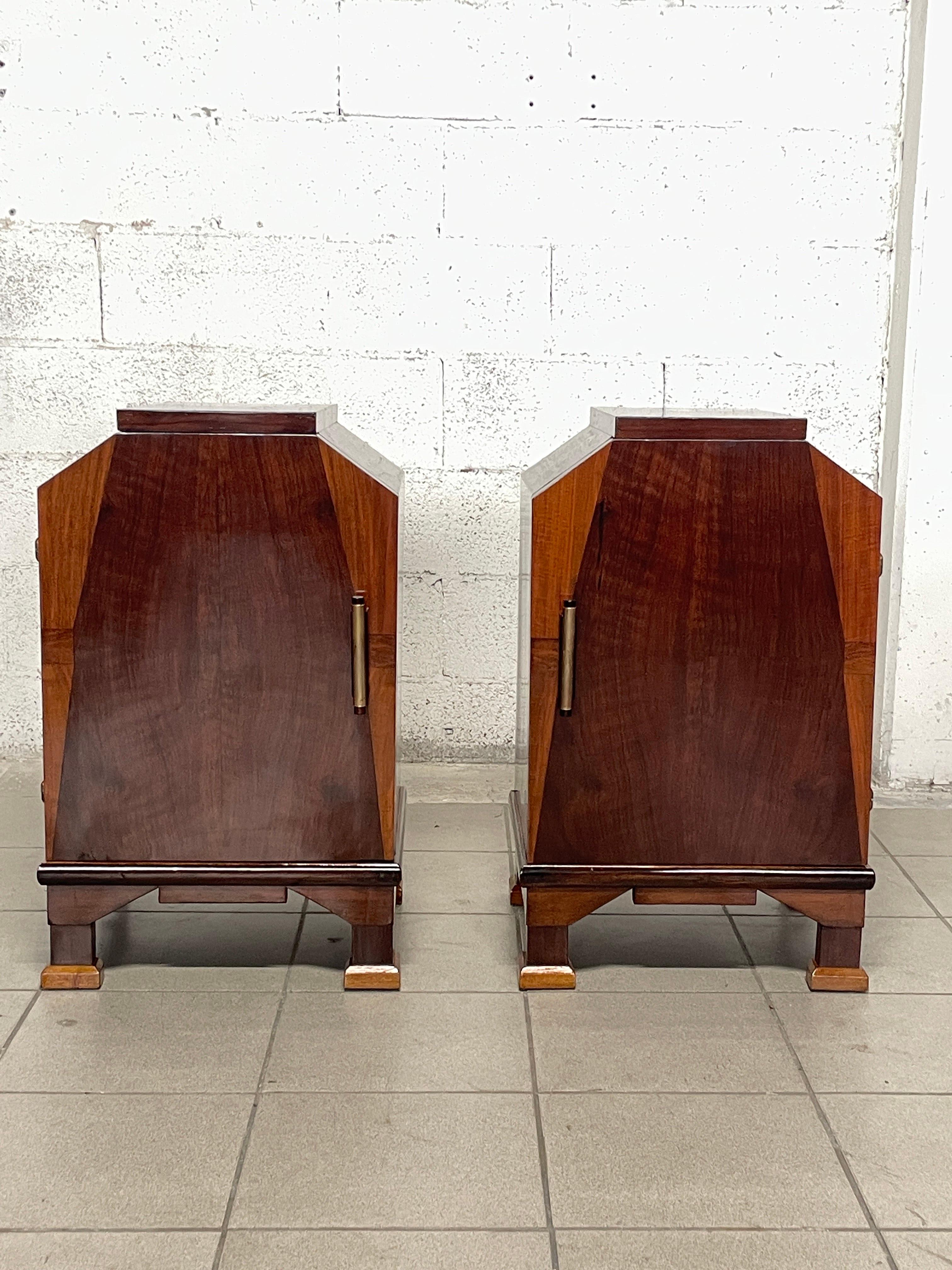 Art Deco Pair of deco bedside tables, 1930s For Sale