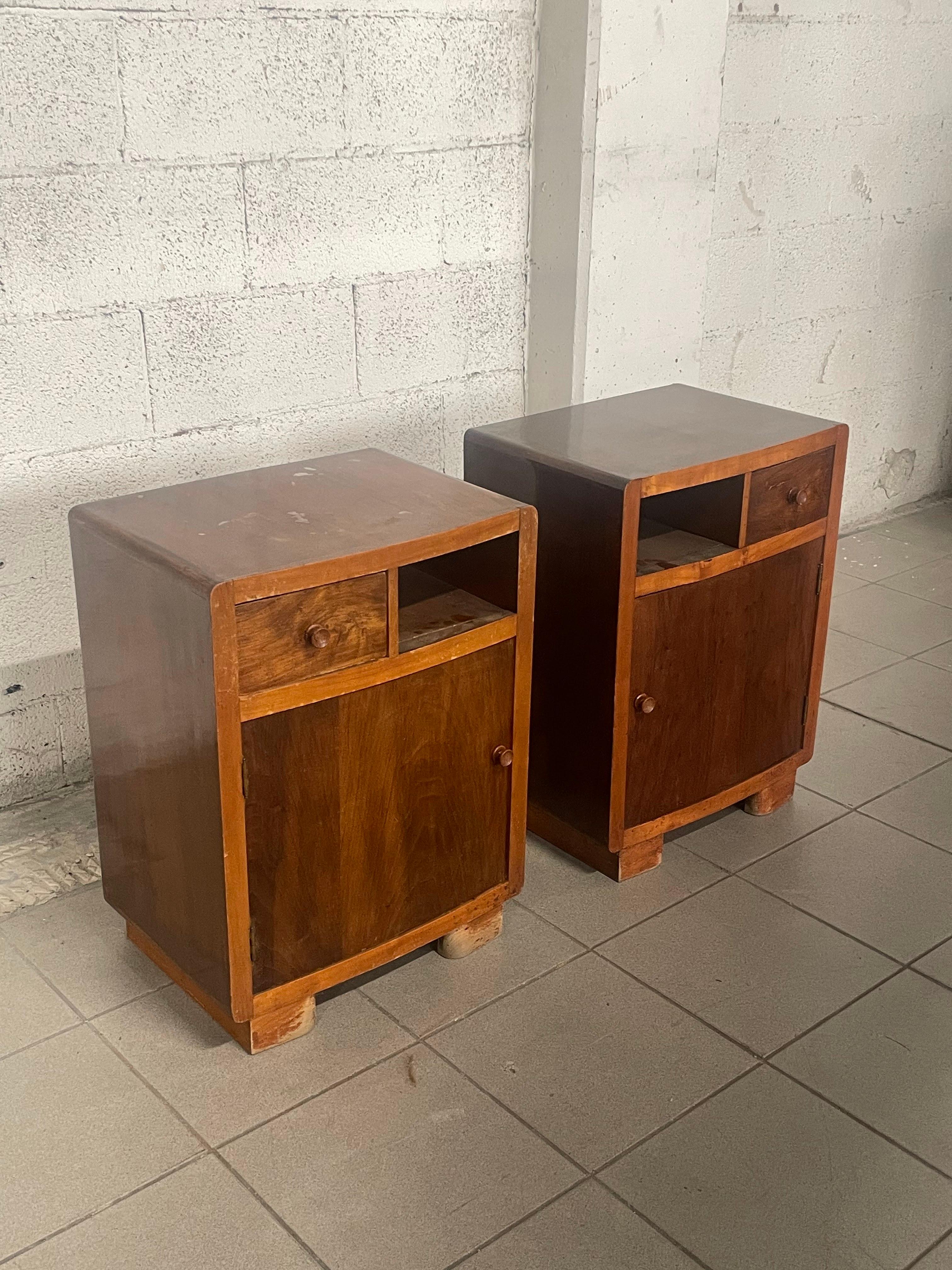Pair of deco nightstands In Excellent Condition For Sale In SAN PIETRO MOSEZZO, NO