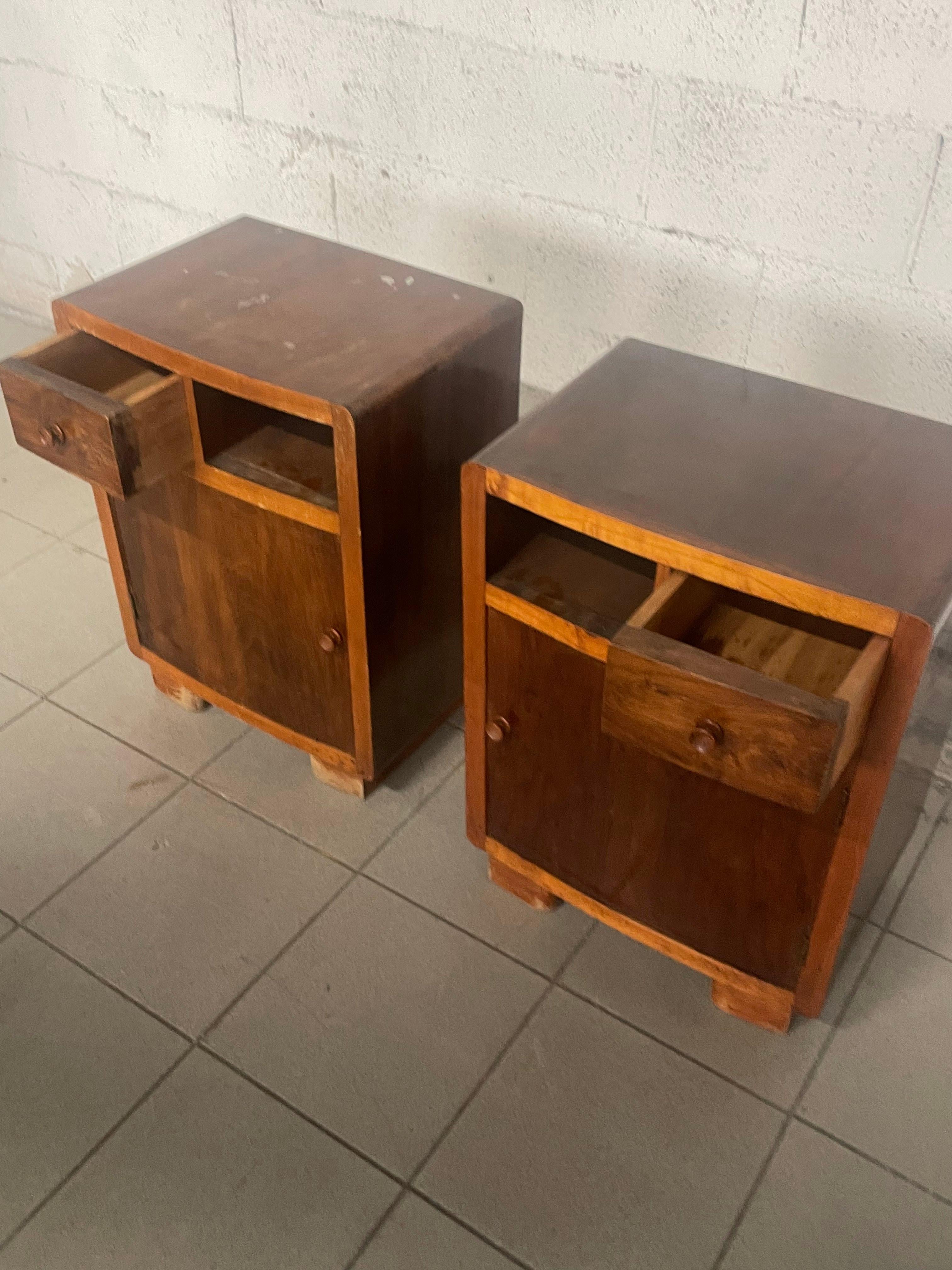 20th Century Pair of deco nightstands For Sale