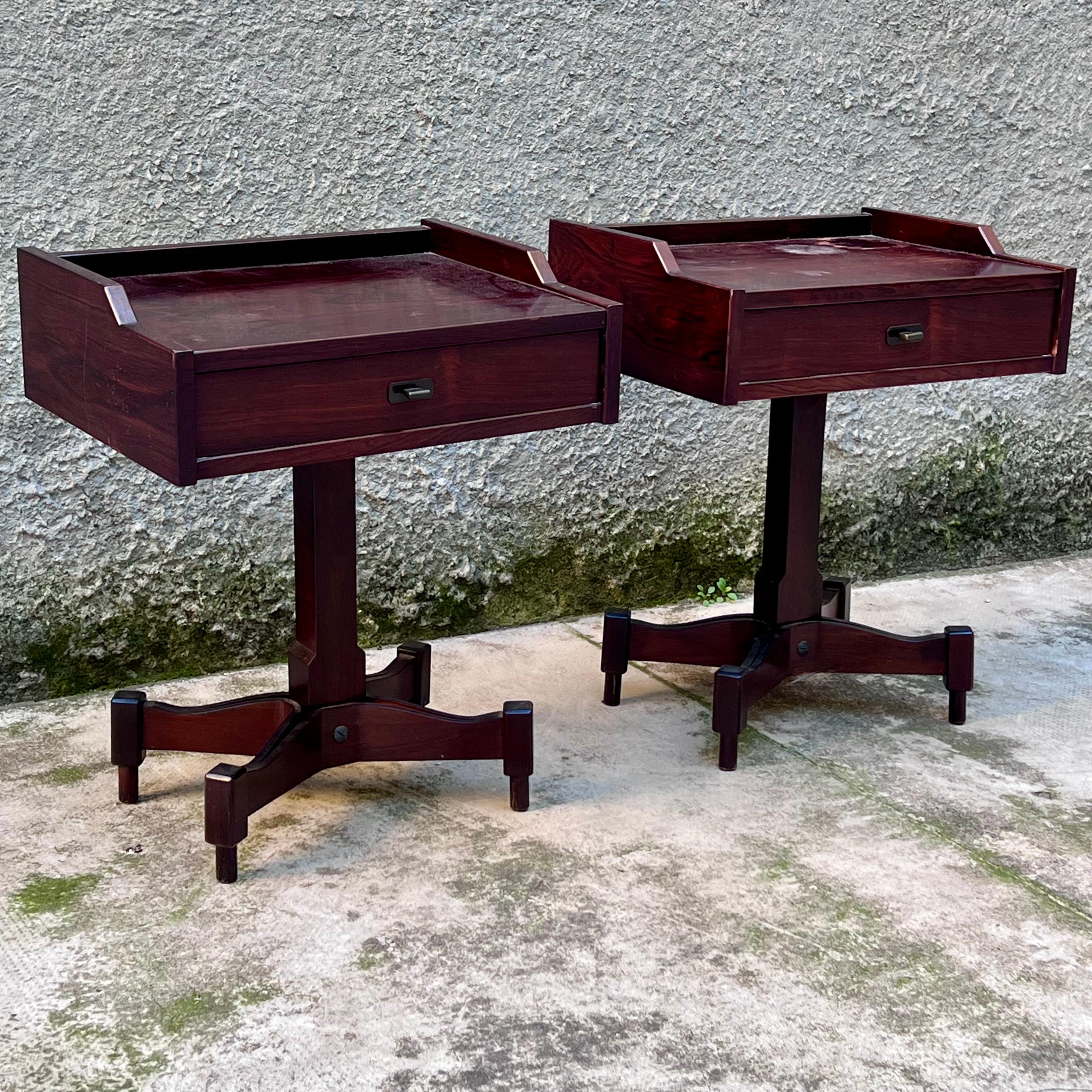 Mid-Century Modern Pair of Nightstands by Claudio Salocchi - Sormani - Italy - 1960s For Sale