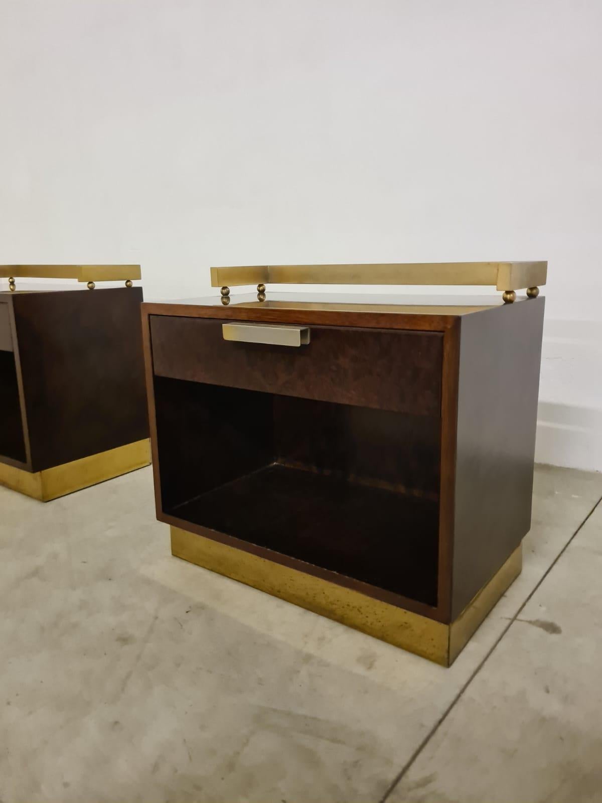 Métal Paire de tables de chevet de Luciano Frigerio 1970 en vente