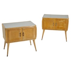 Juego de dos mesitas de noche de madera clara curvada, diseño italiano de los años 50, estilo Mid-Century Modern