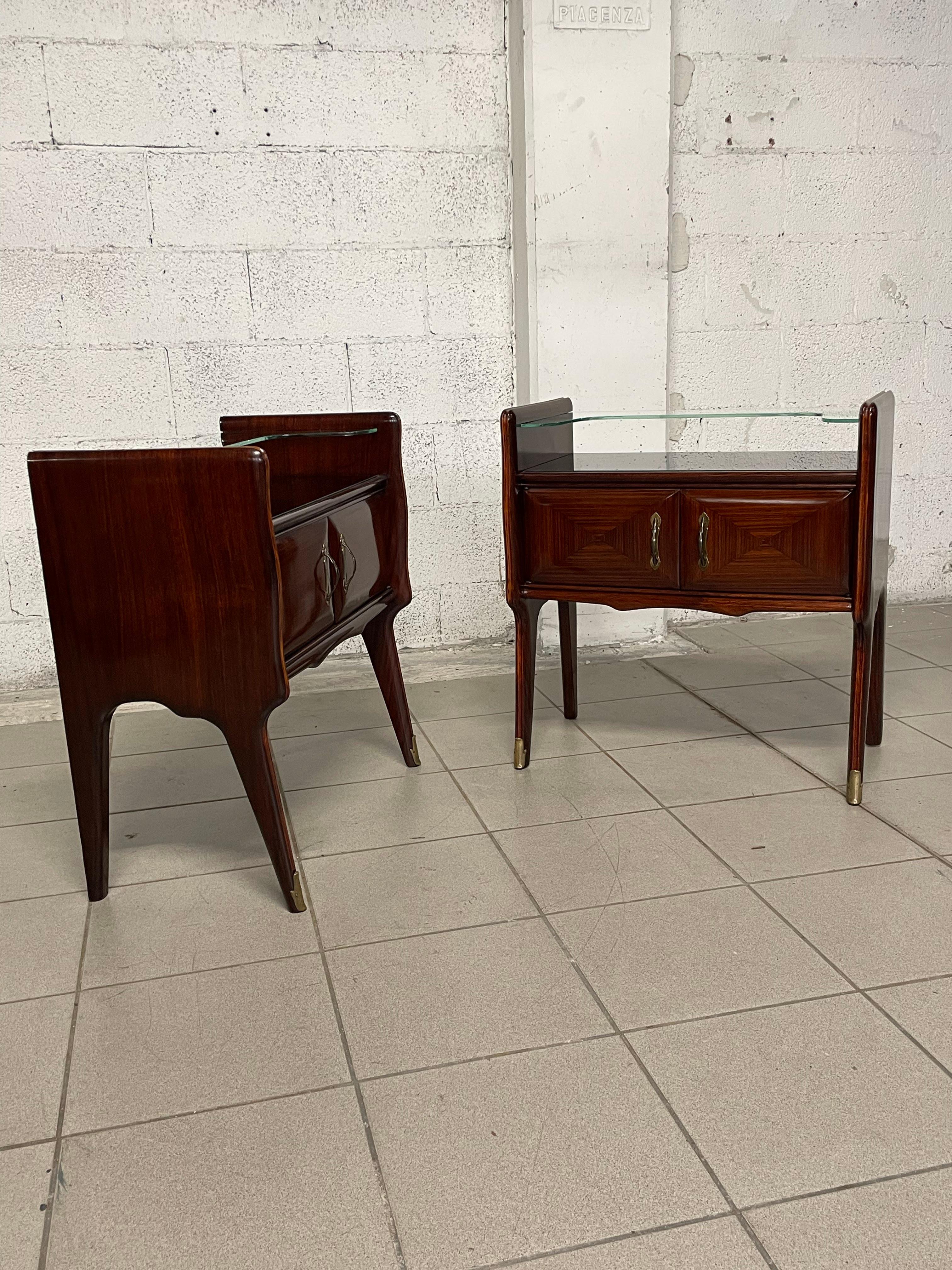 Pair of mahogany and glass bedside tables from the 1950s 4