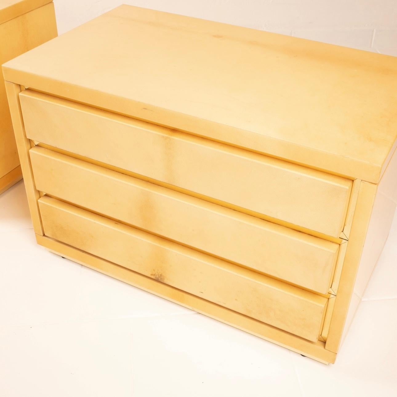 Mid-20th Century Pair of bedside tables in parchment by Aldo Tura for Tura Milano For Sale