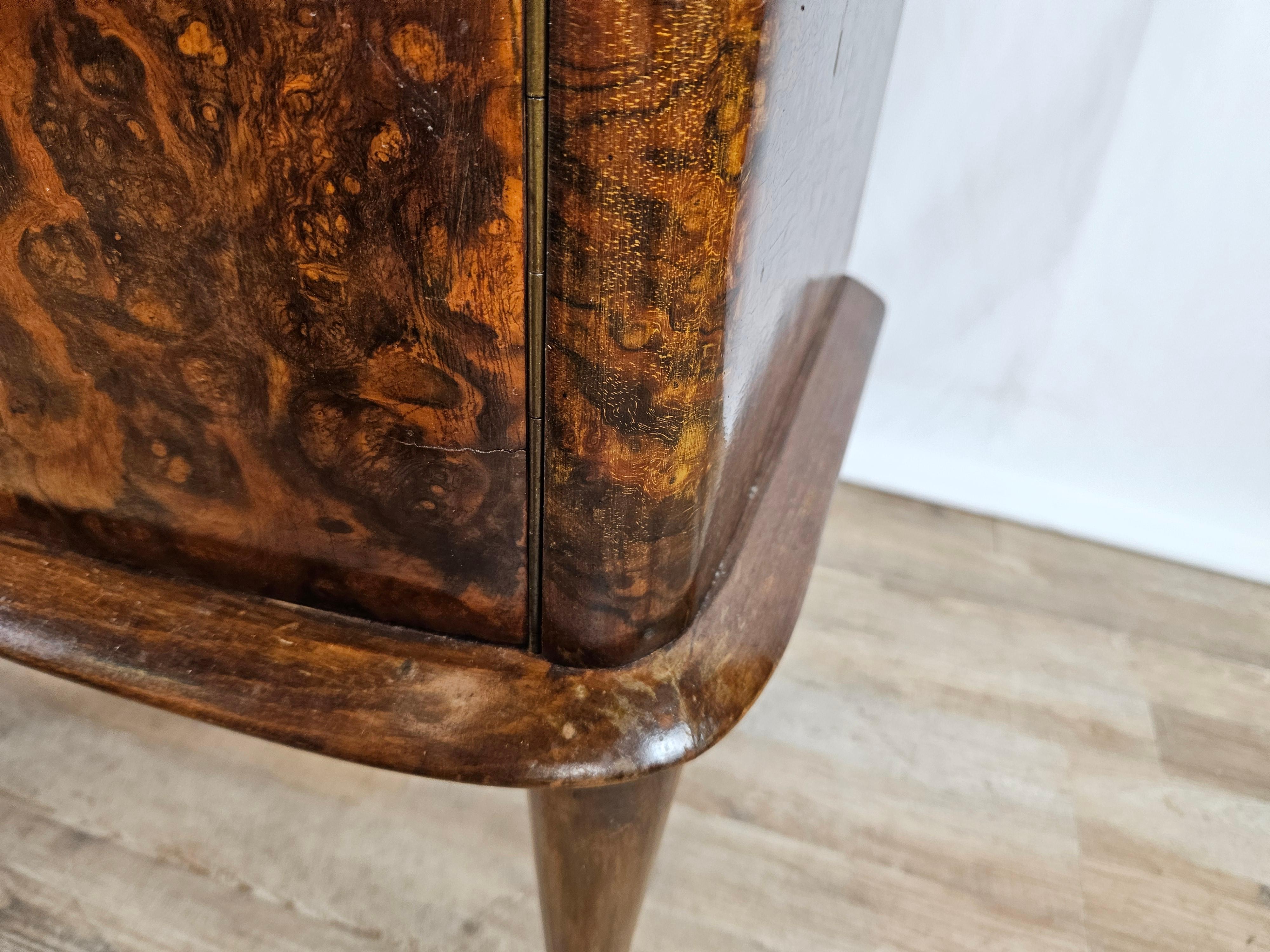 Pair of walnut burl bedside tables with Mid Century glass top For Sale 7