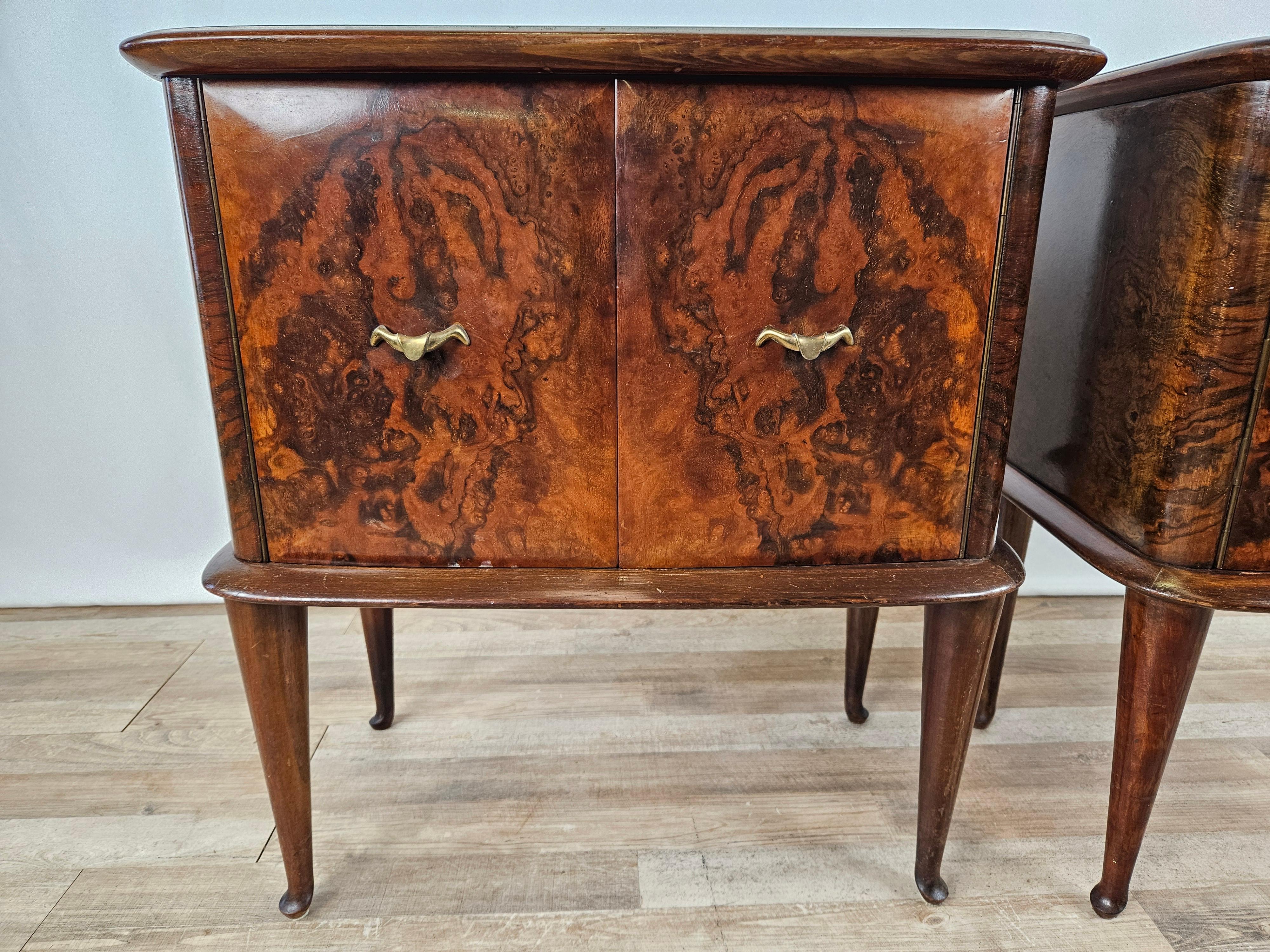 Pair of walnut burl bedside tables with Mid Century glass top For Sale 9
