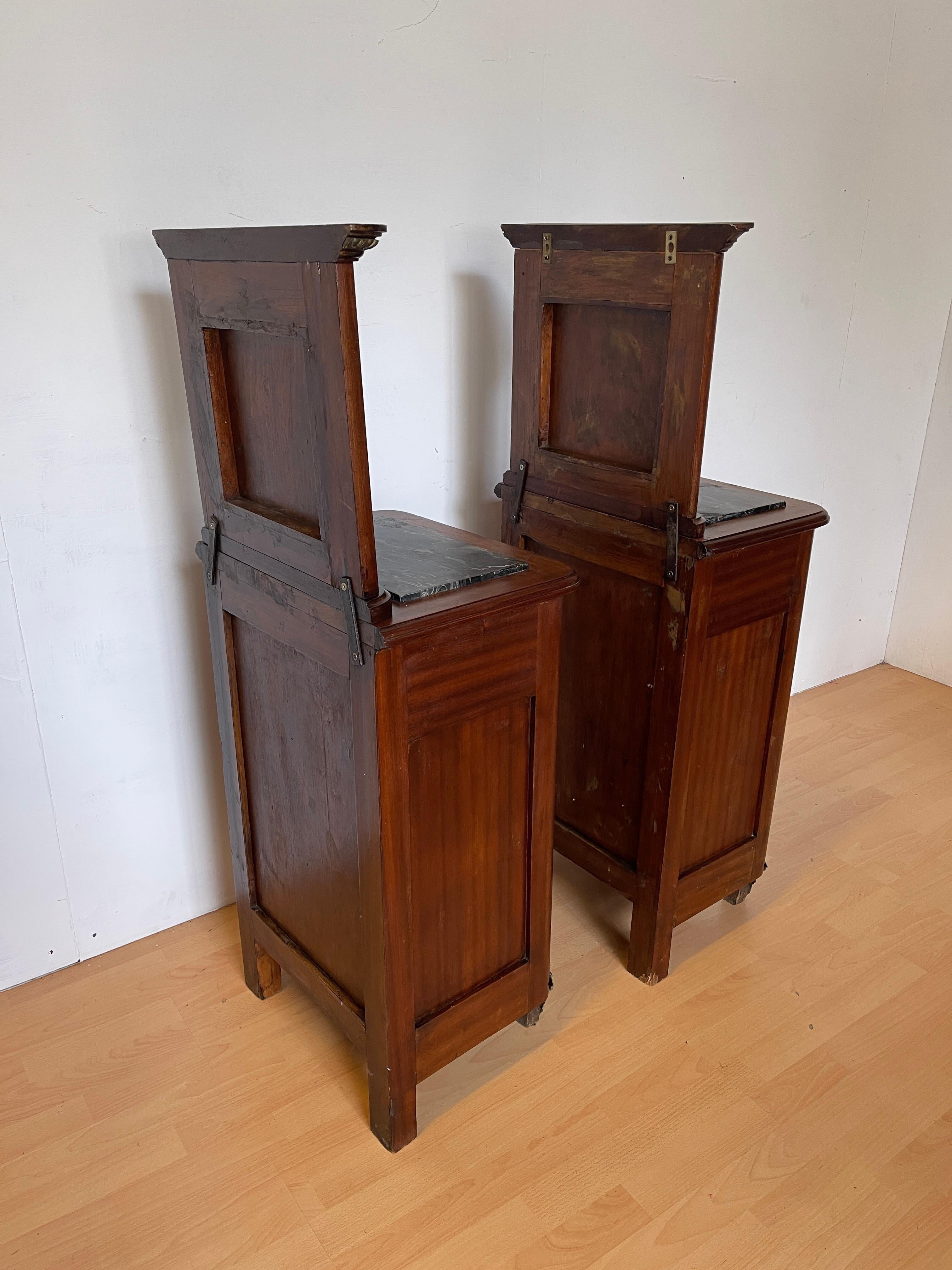 Paire de tables de chevet de style Empire italien, années 1950 en vente 4
