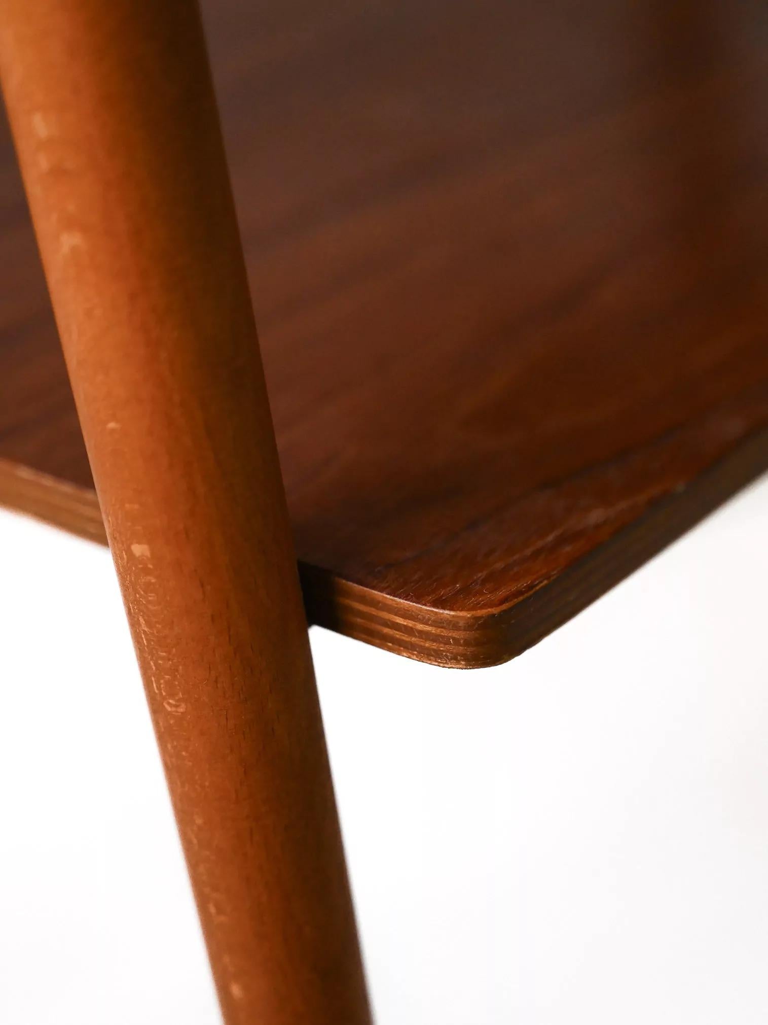 Coppia di comodini scandinavi 5