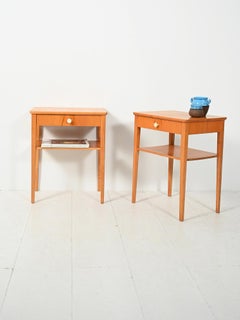 Paire de tables de chevet scandinaves en hêtre