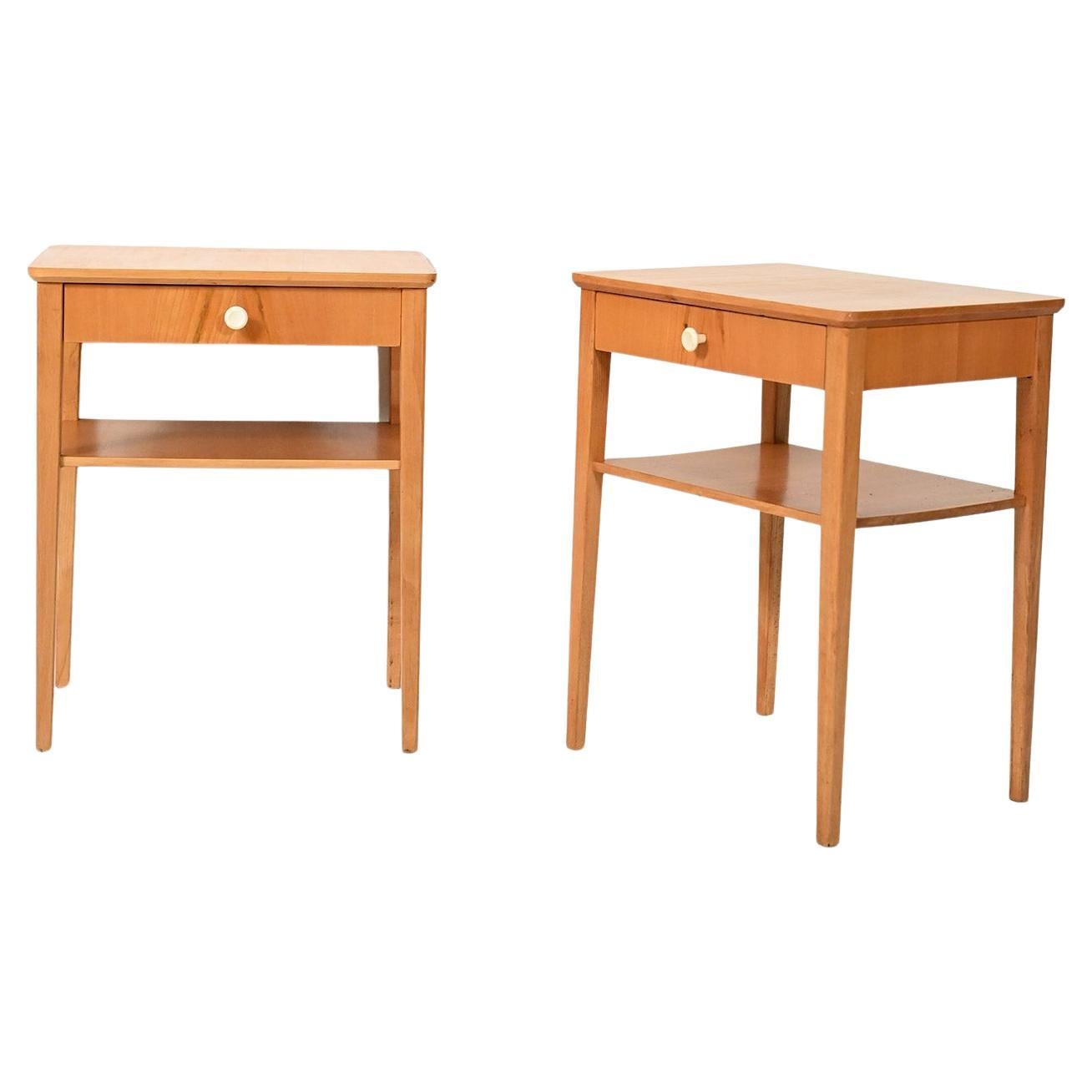 Coppia di comodini scandinavi in faggio