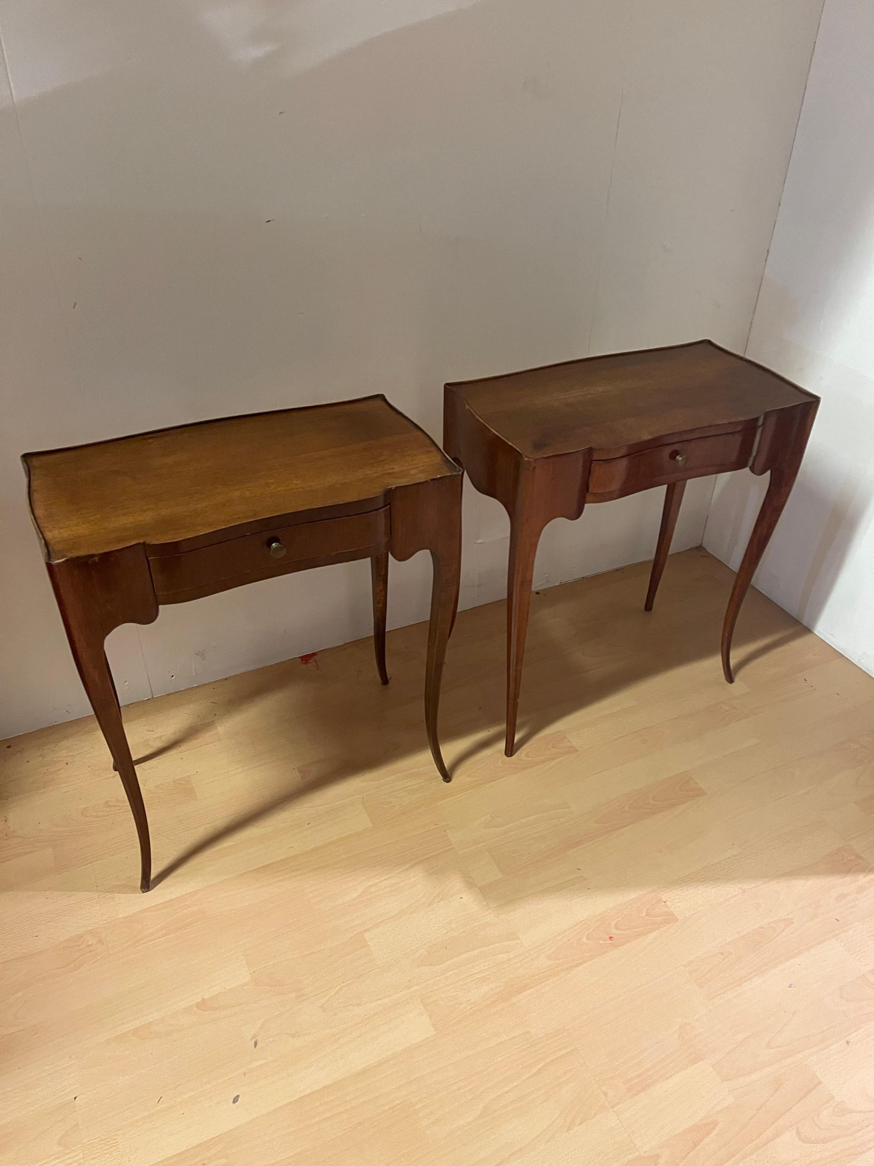 Italian Coppia di comodini stile Art deco classico italia anni '90 in vendita