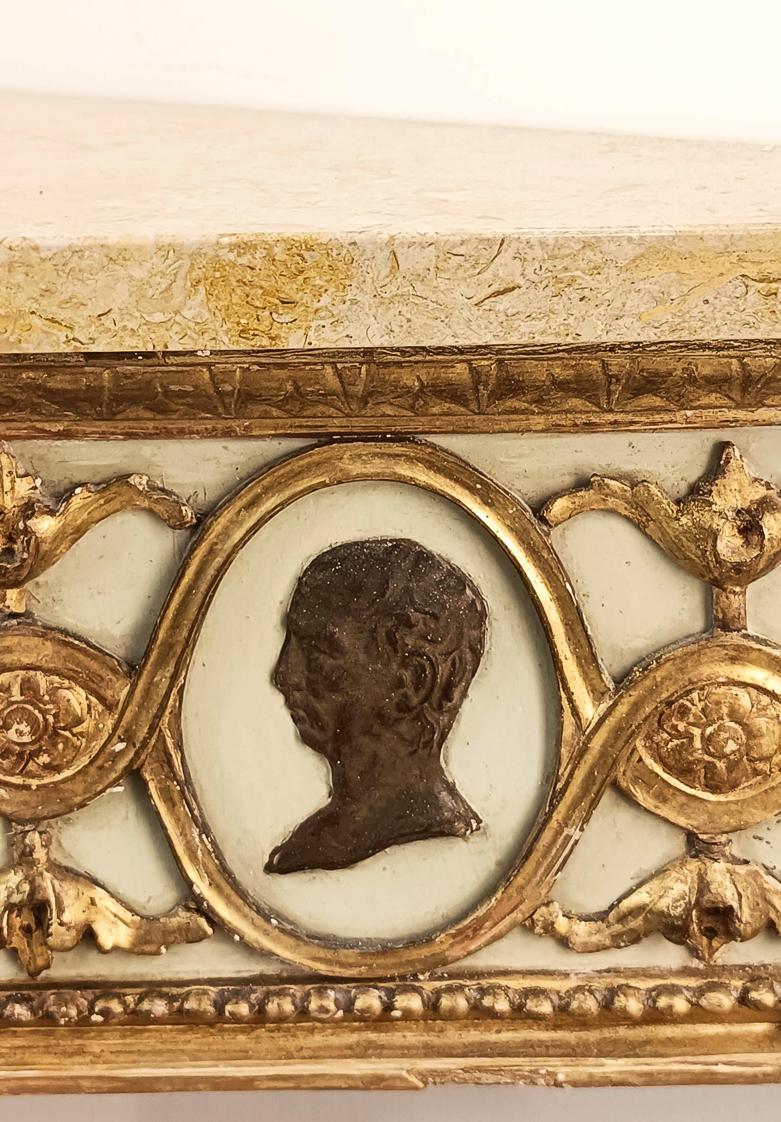 Paar neoklassizistische Louis-XVI-Konsolen aus Holz und Marmor, 18. Jahrhundert Italien im Angebot 2