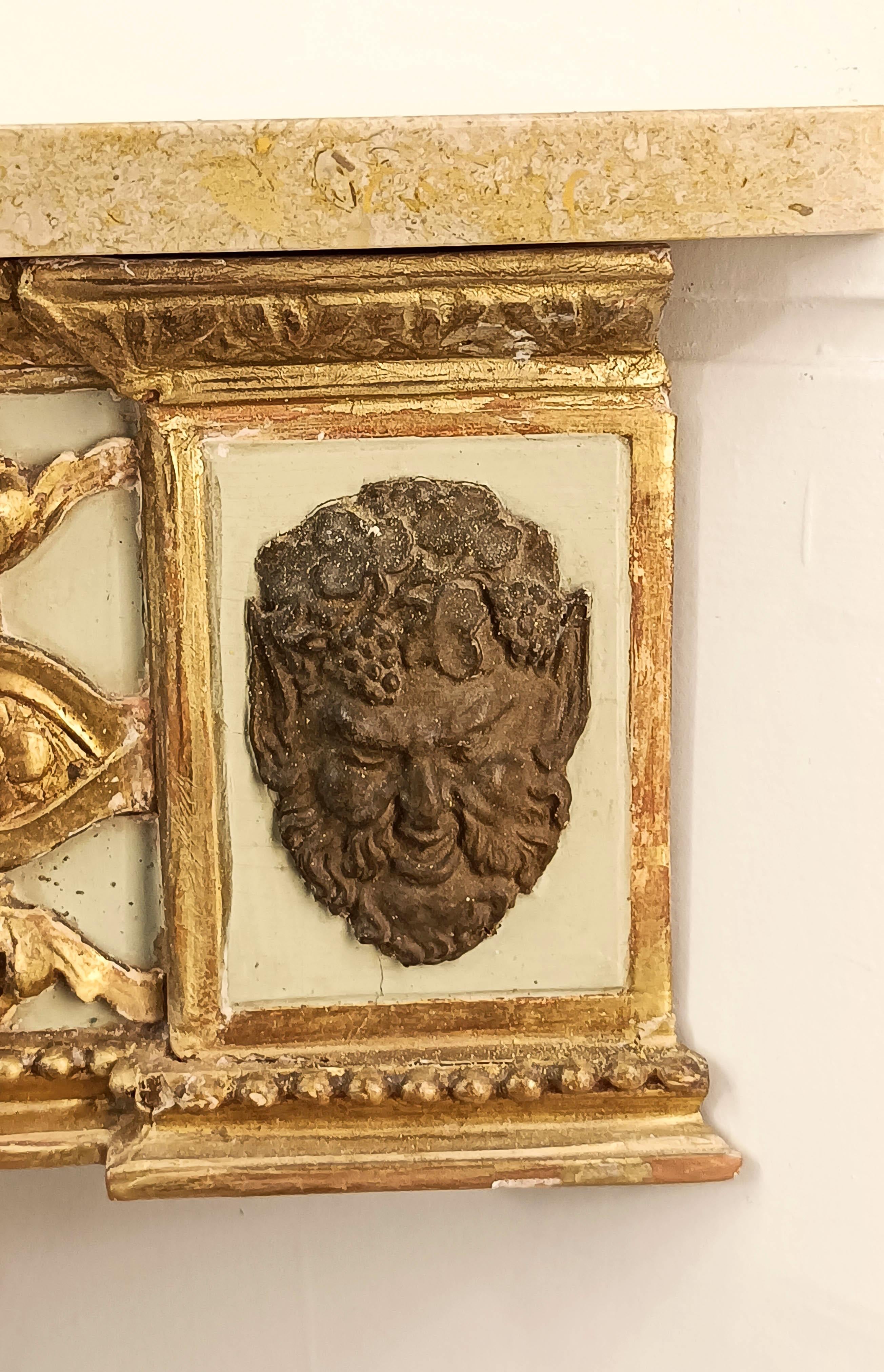 Paar neoklassizistische Louis-XVI-Konsolen aus Holz und Marmor, 18. Jahrhundert Italien im Angebot 3