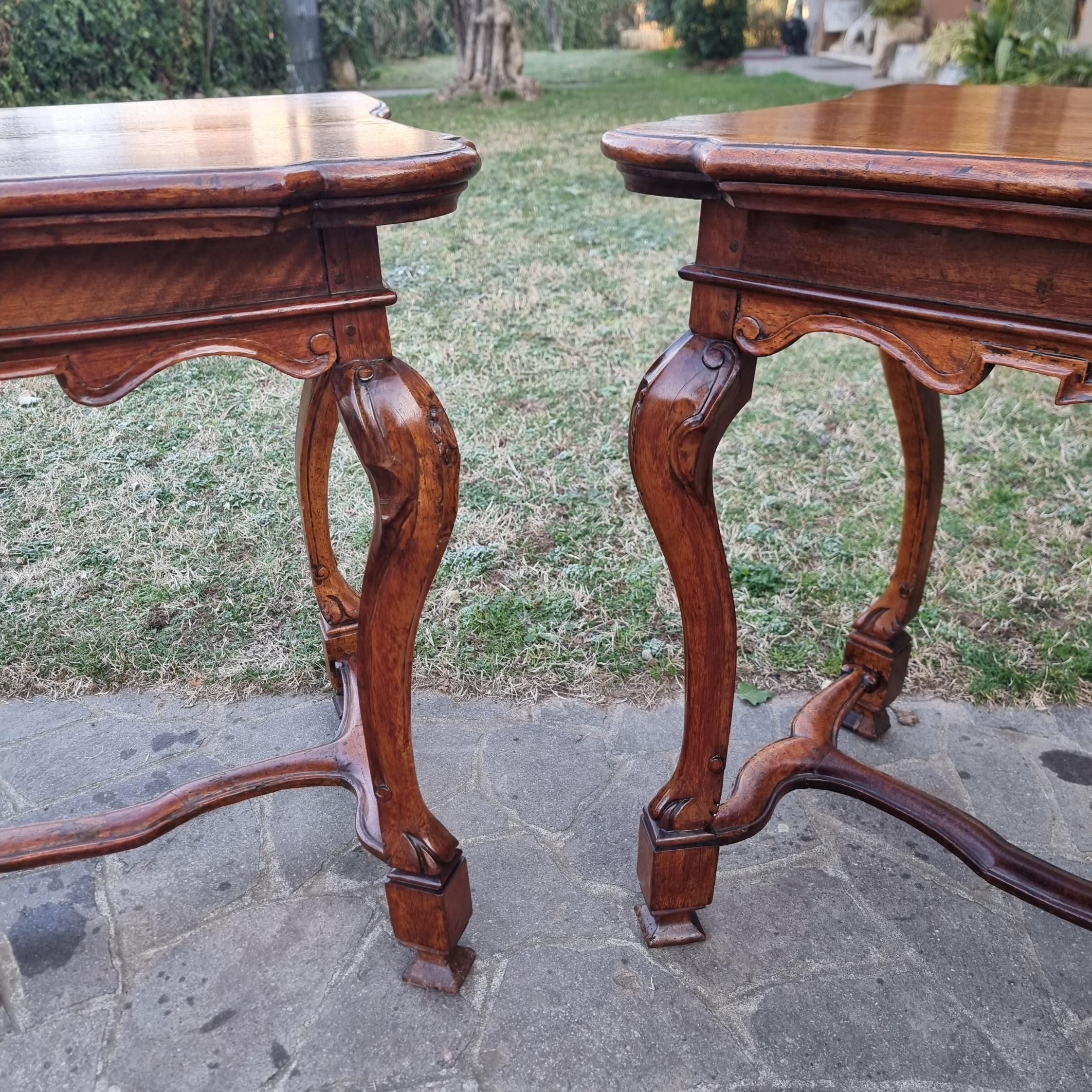 Coppia di Consolles in Noce del ‘700 Luigi XV Veneziane in vendita 4