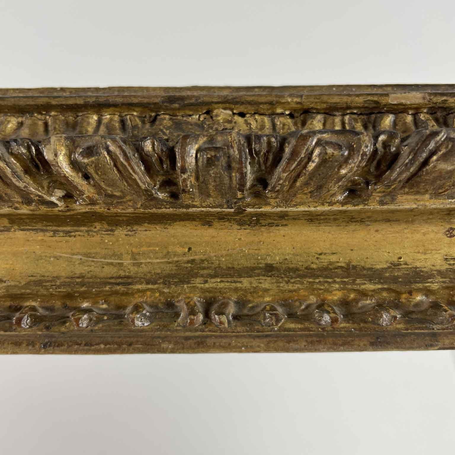 Pareja de cornisas italianas talladas y doradas Roma Siglo XVIII en venta 2
