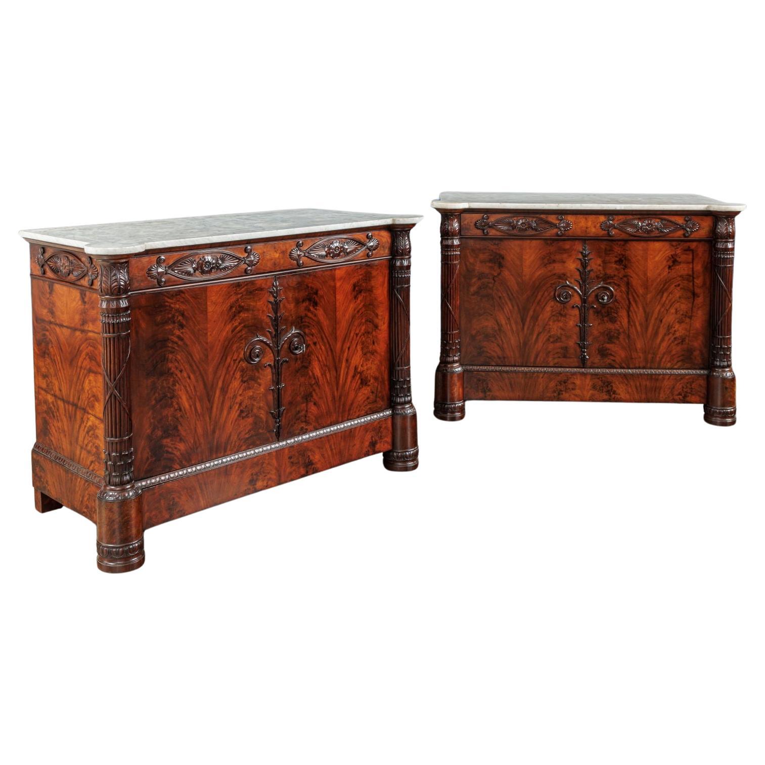 Pair of sideboards Lucchese manufacture second decade of the 19th century For Sale