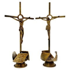 Pareja De Crucifijos De Latón Diseño Años 70
