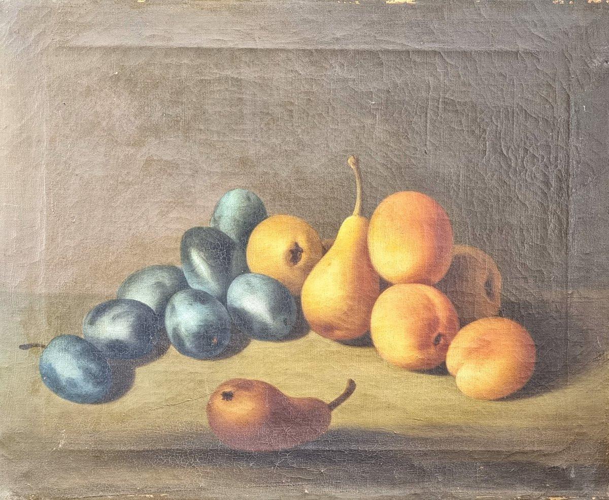 Toile Paire de tableaux : nature morte avec fruits dans des cadres plaqués argent, fin du 18e siècle en vente