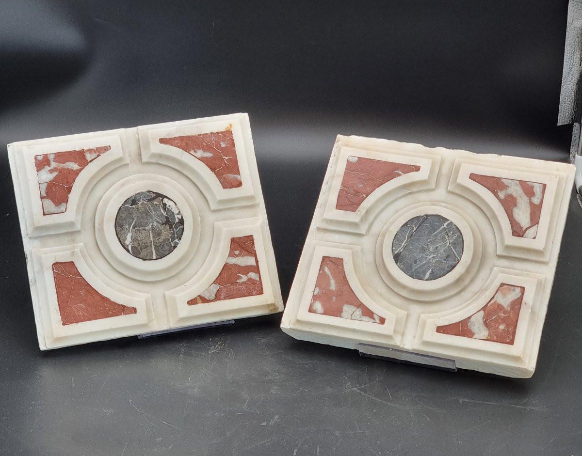 Paar architektonische Fragmente aus polychromem Marmor aus der Renaissance (Louis XIII.) im Angebot
