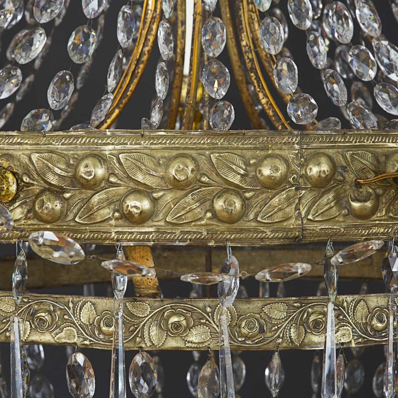 Brass Pair Of Large Italian Chandeliers In Crystal Empire 18th Century Seven Lights