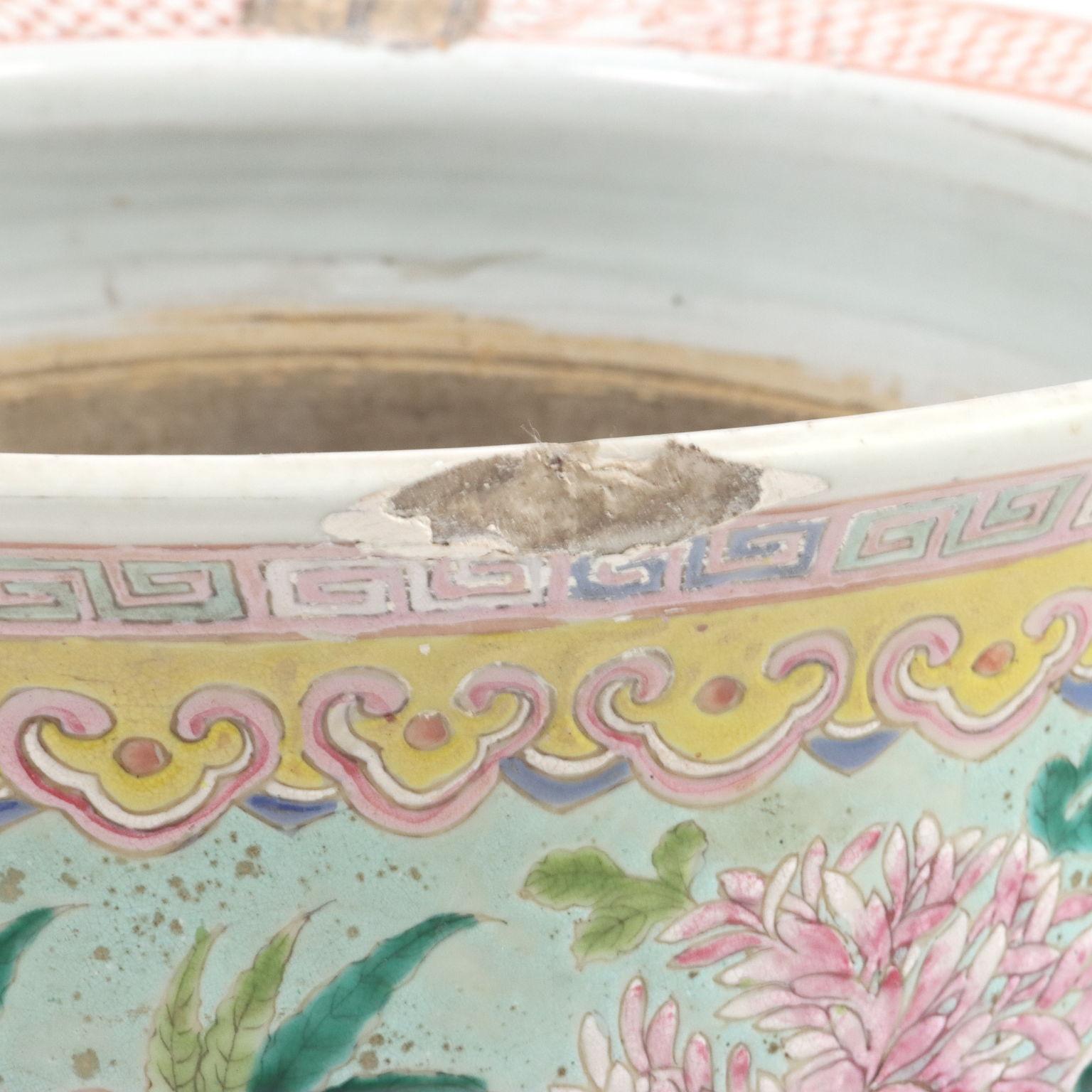 Early 20th Century Coppia di Jardiniere Cina, in ceramica, XX secolo For Sale