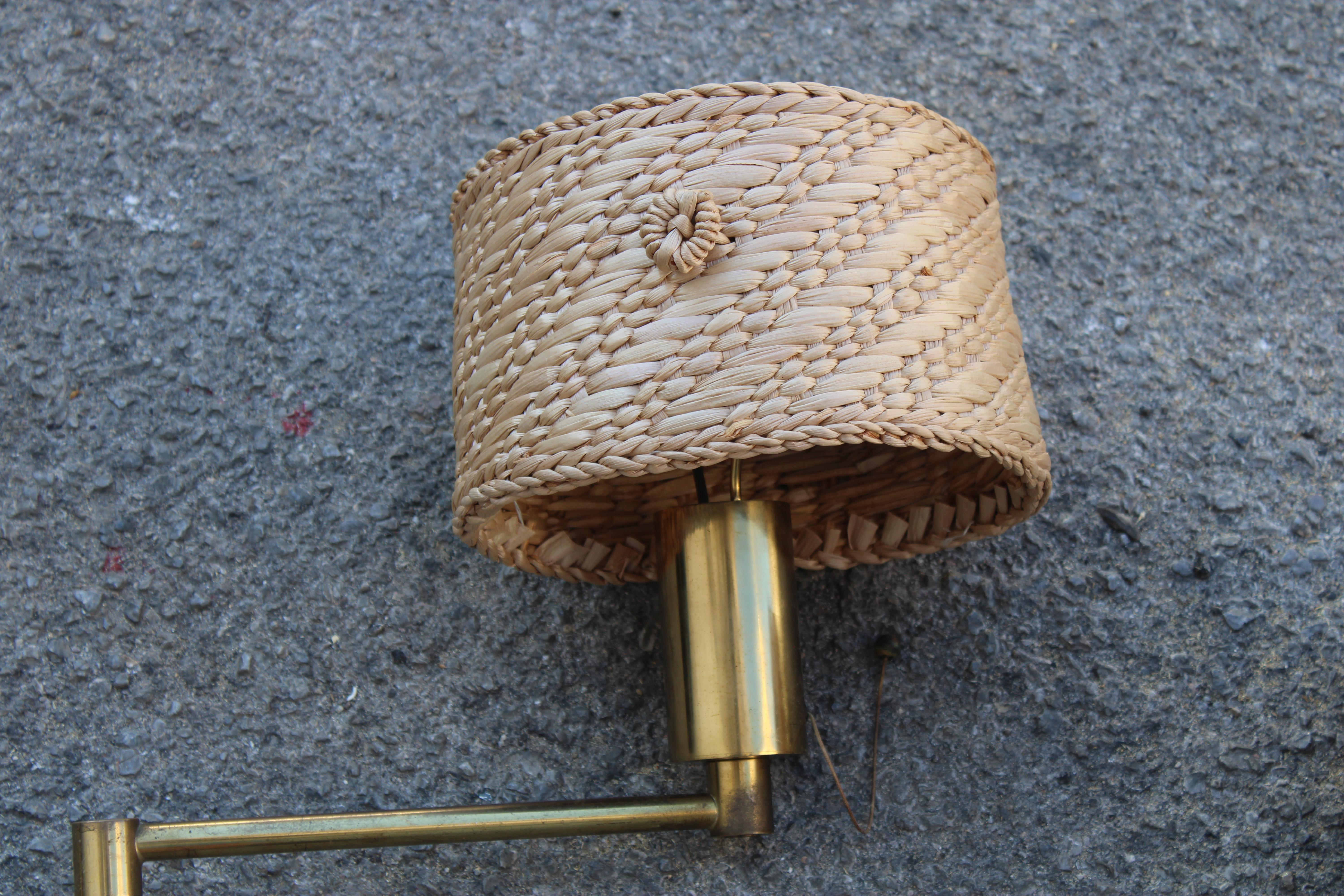 Coppia di Lamapde da comodino in Ottone e Paglia Italia 1970 direzionabili in vendita 7
