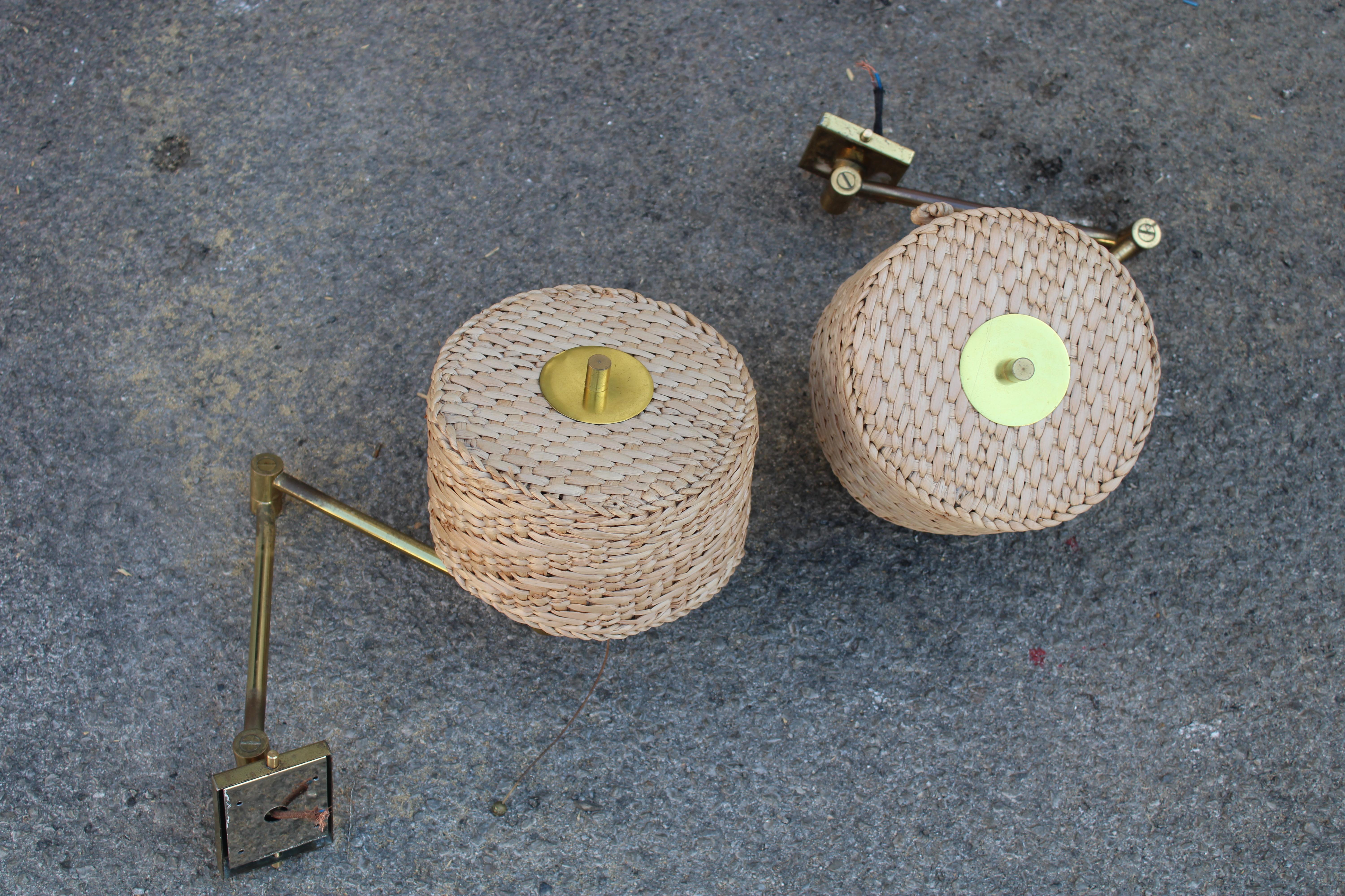 Coppia di Lamapde da comodino in Ottone e Paglia Italia 1970 direzionabili in vendita 8