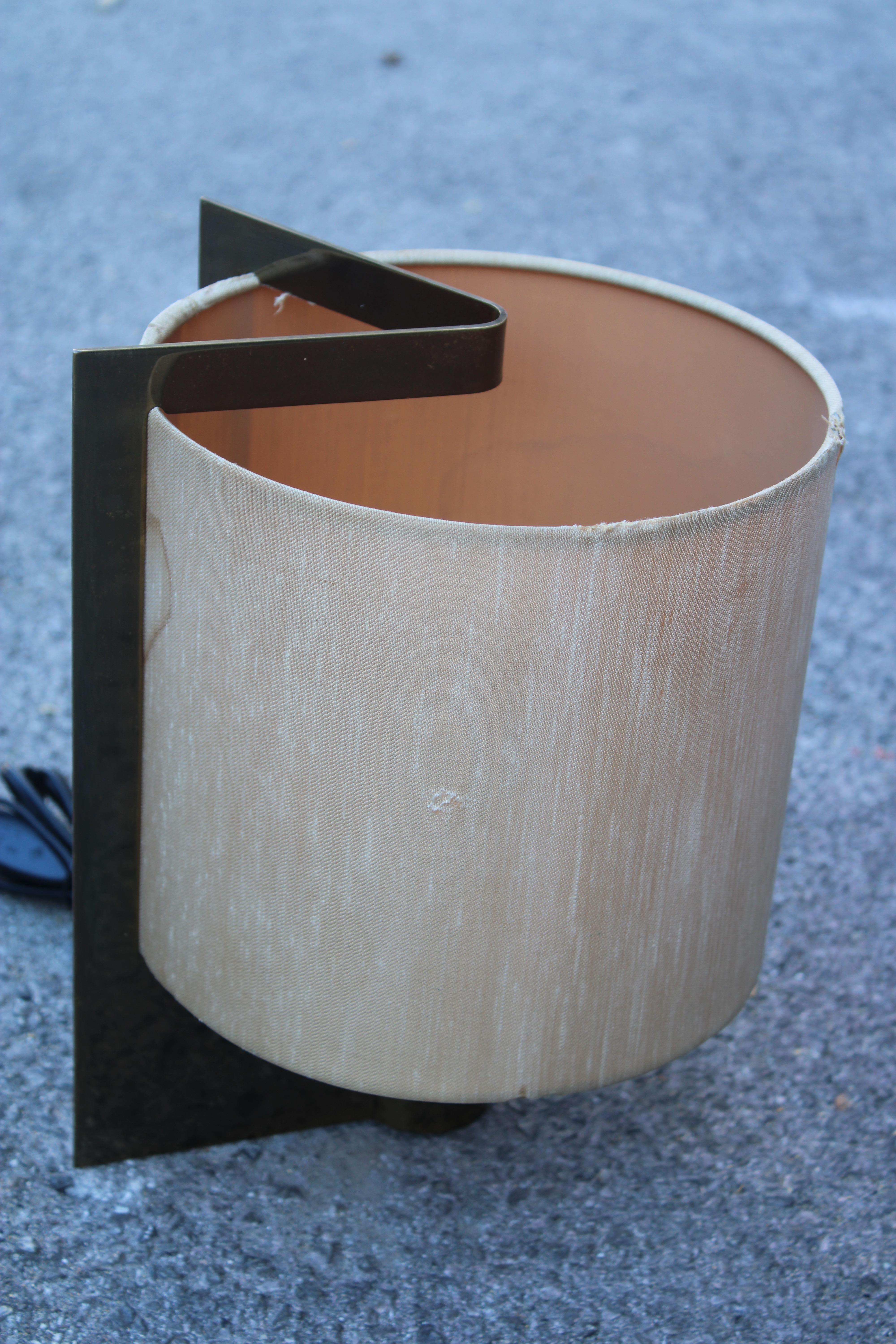 Late 20th Century Paire de lampes de table Giuliana Gramigna en laiton et tissu 1970 Minimal en vente