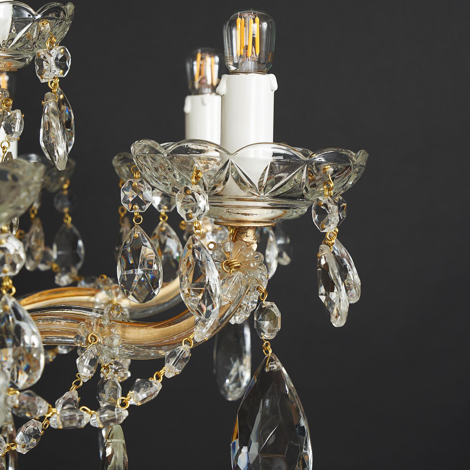 Mid-20th Century Paire de lustres italiens en cristal Maria Teresa à douze lumières 20e siècle en vente