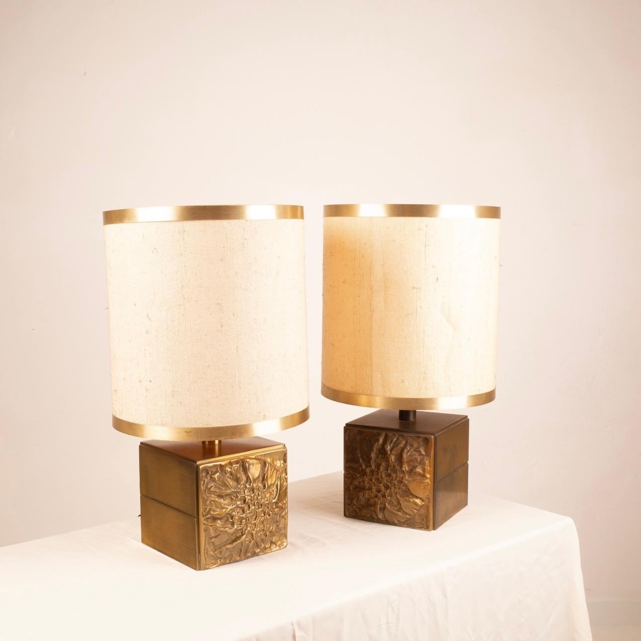Pair of Brutalist Lamps by Luciano Frigerio for Frigerio of Desio For Sale 2