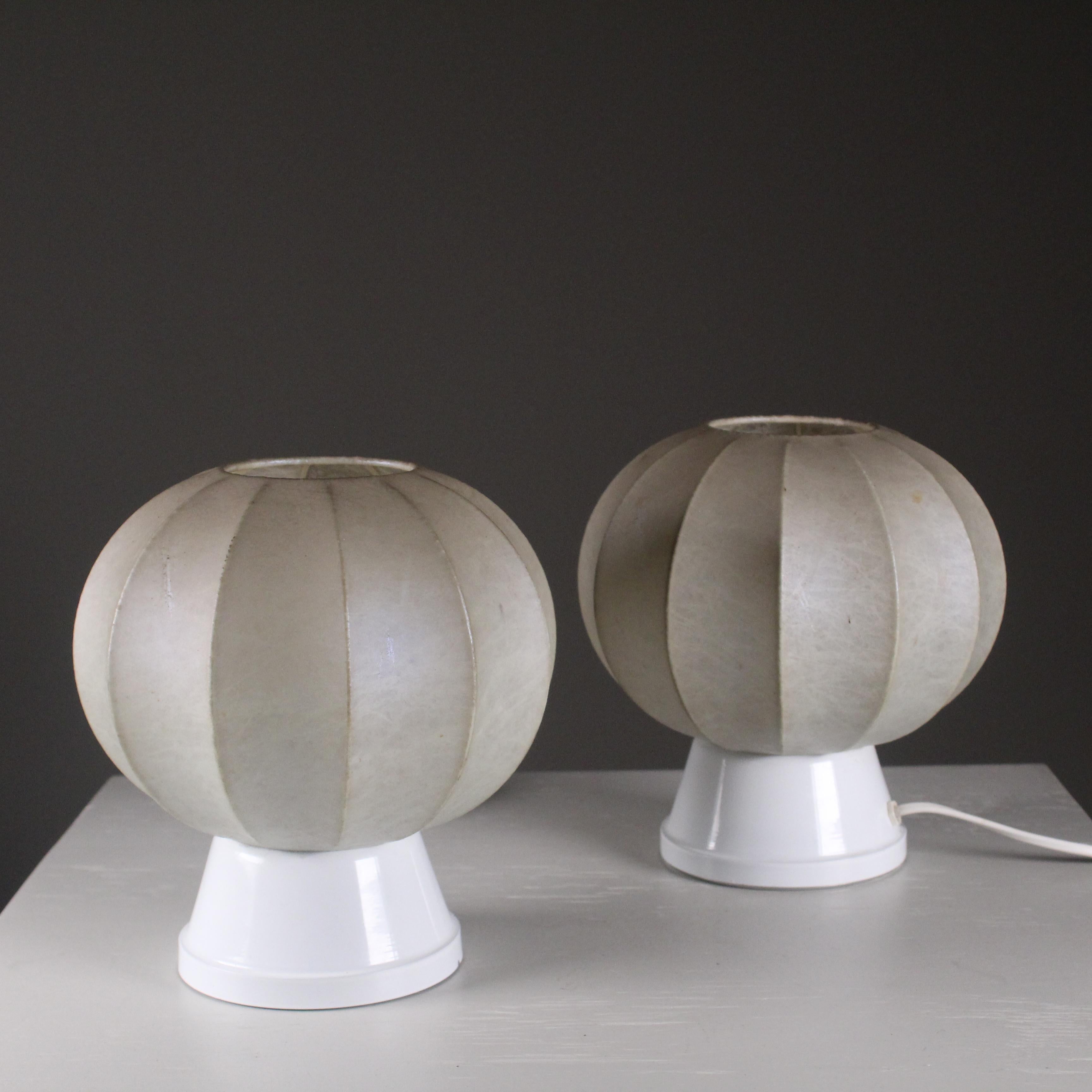 Pair of cocoon bedside lamps, Eisenkeil, Licht Studio,  1960 For Sale 1