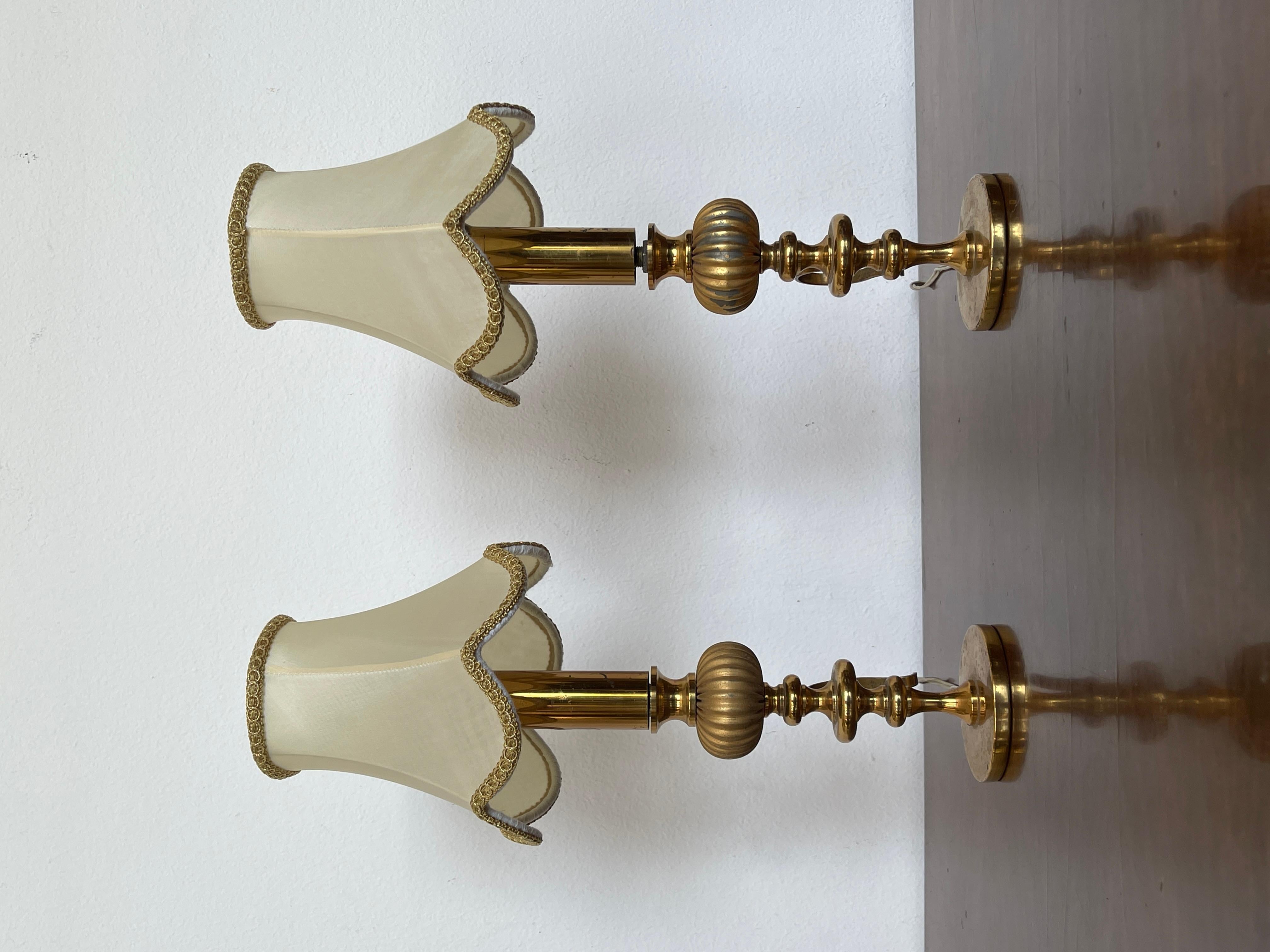Metal Coppia di lampade da comodino italiane vintage anni '80 in ottone e metallo For Sale