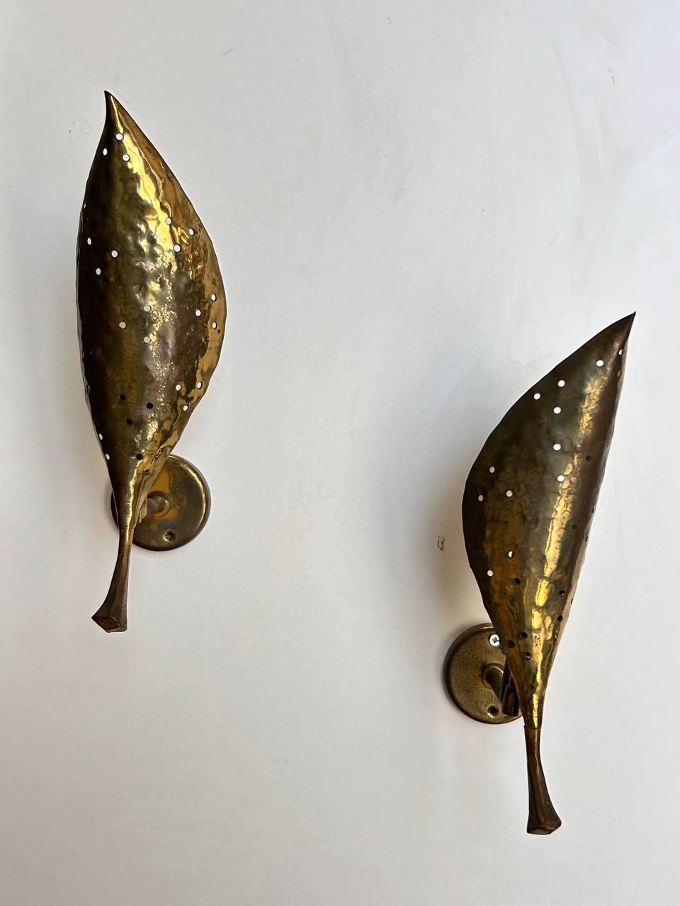 Pair of wall lamps by Angelo Lelli for Arredoluce For Sale 9