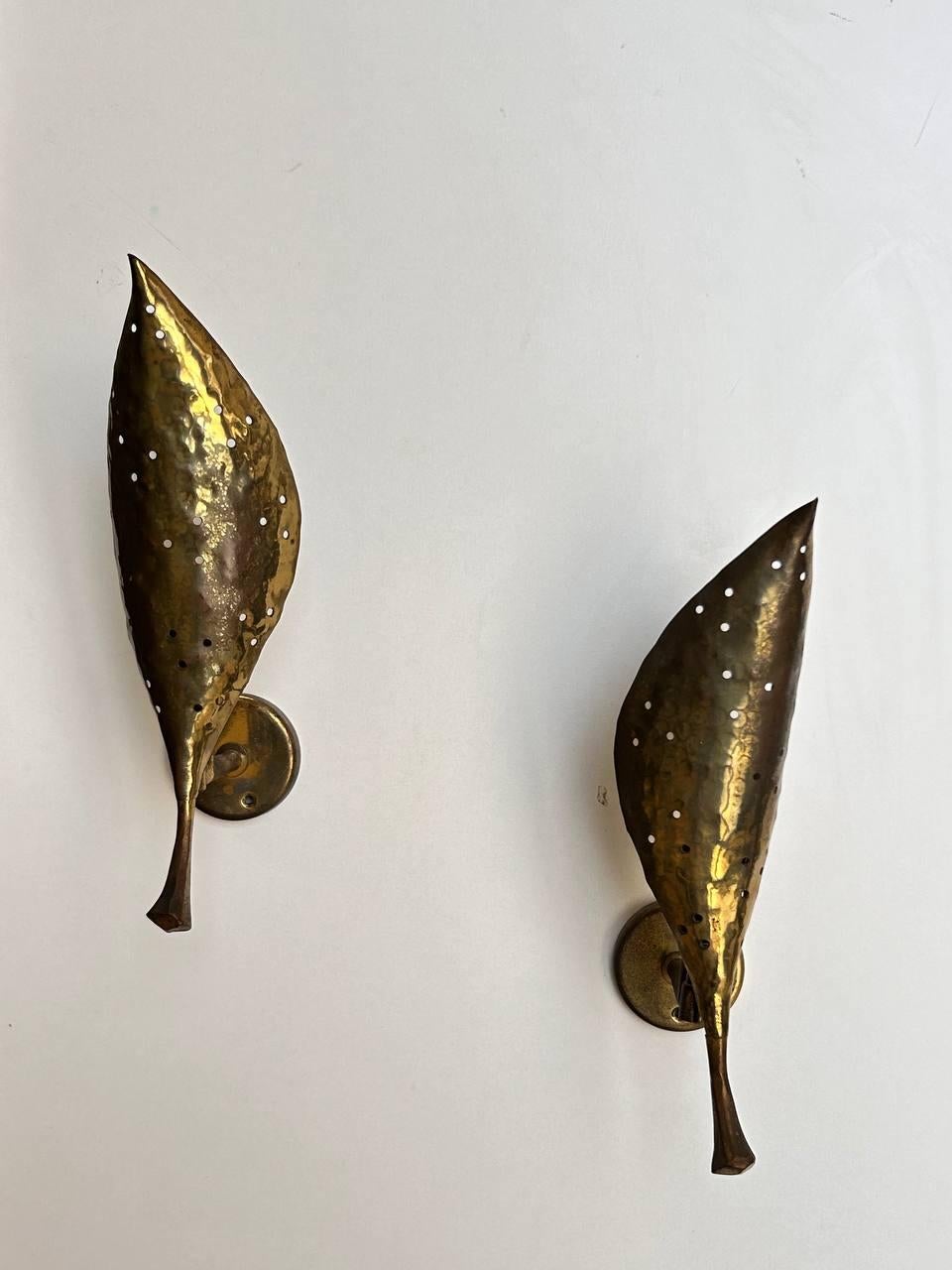 Pair of wall lamps by Angelo Lelli for Arredoluce For Sale 10