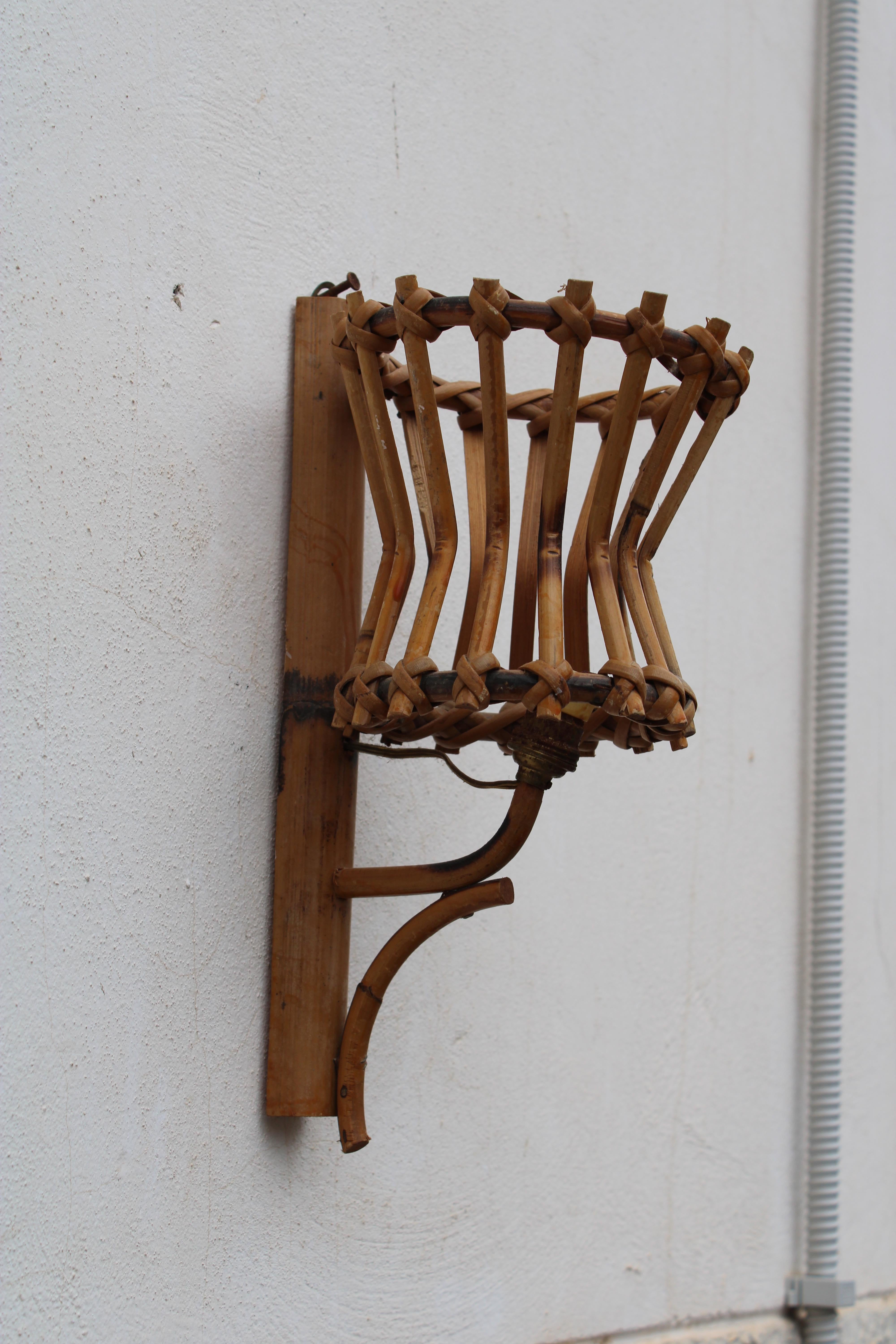 Coppia di lampade da muro in bambo Italiane del 1950 Mid-century in vendita 3